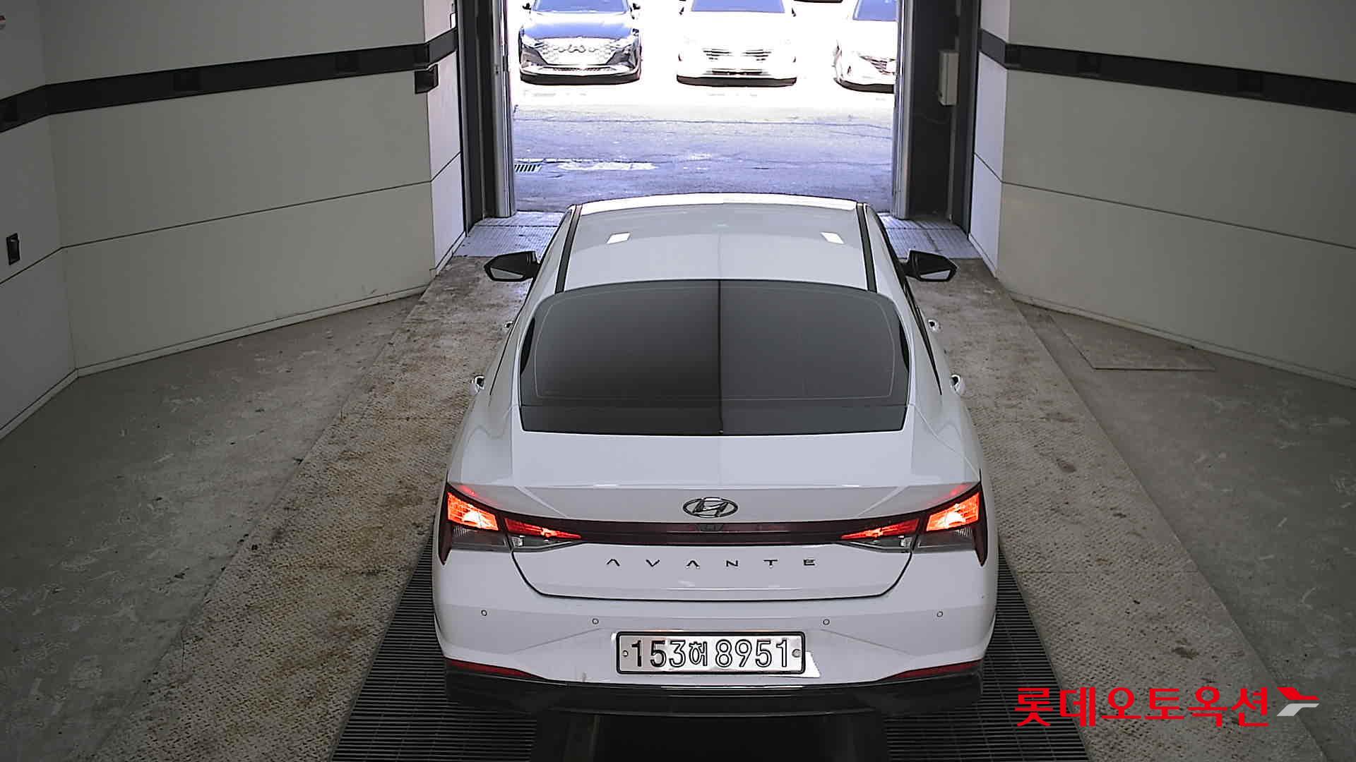 هيونداي إلانترا 2021 - صورة 17