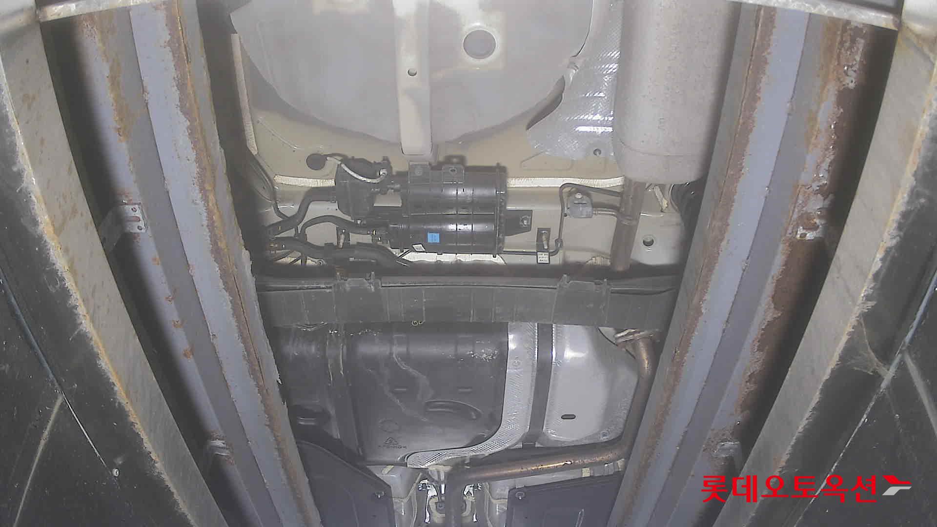 Hyundai Elantra 2022 - Image 2