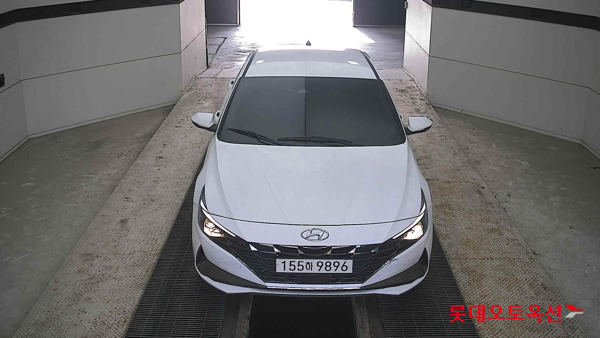 هيونداي إلانترا