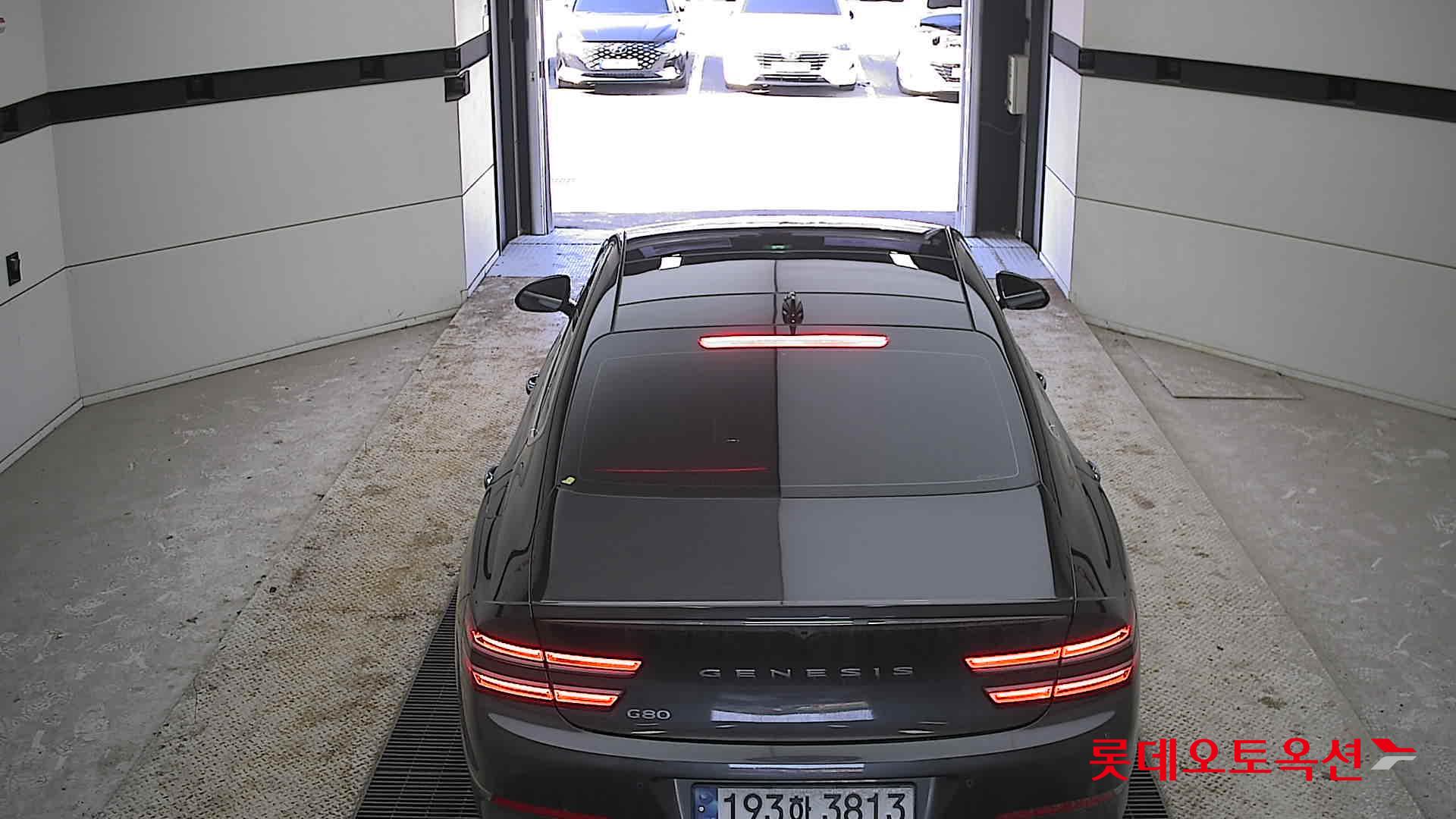 Genesis G80 2022 - Image 17