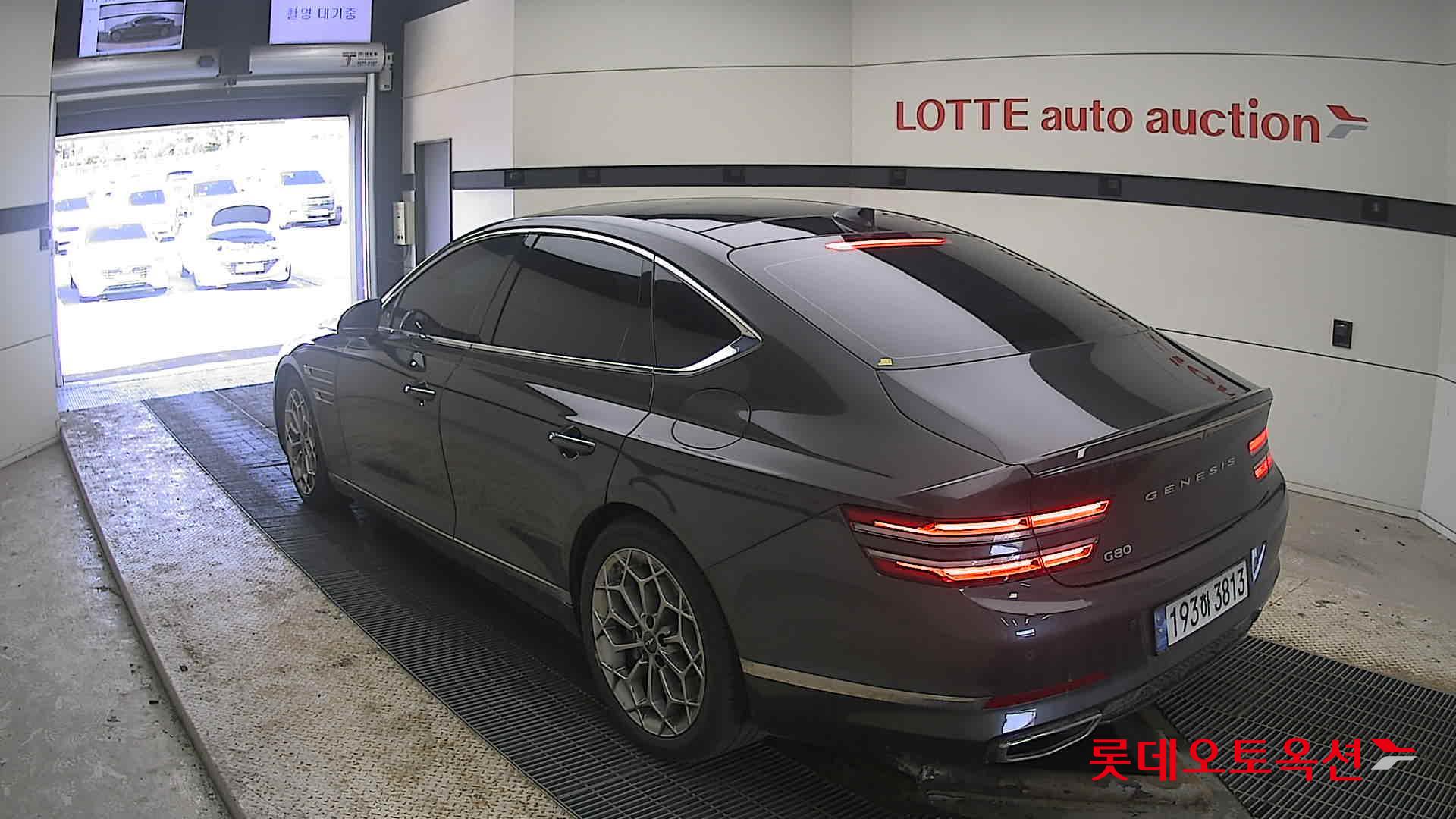 Genesis G80 2022 - Image 4