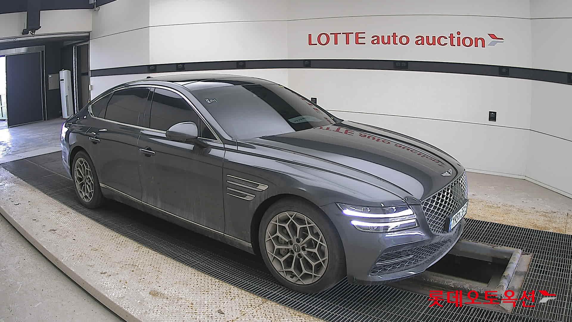 Genesis G80 2022 - Image 23