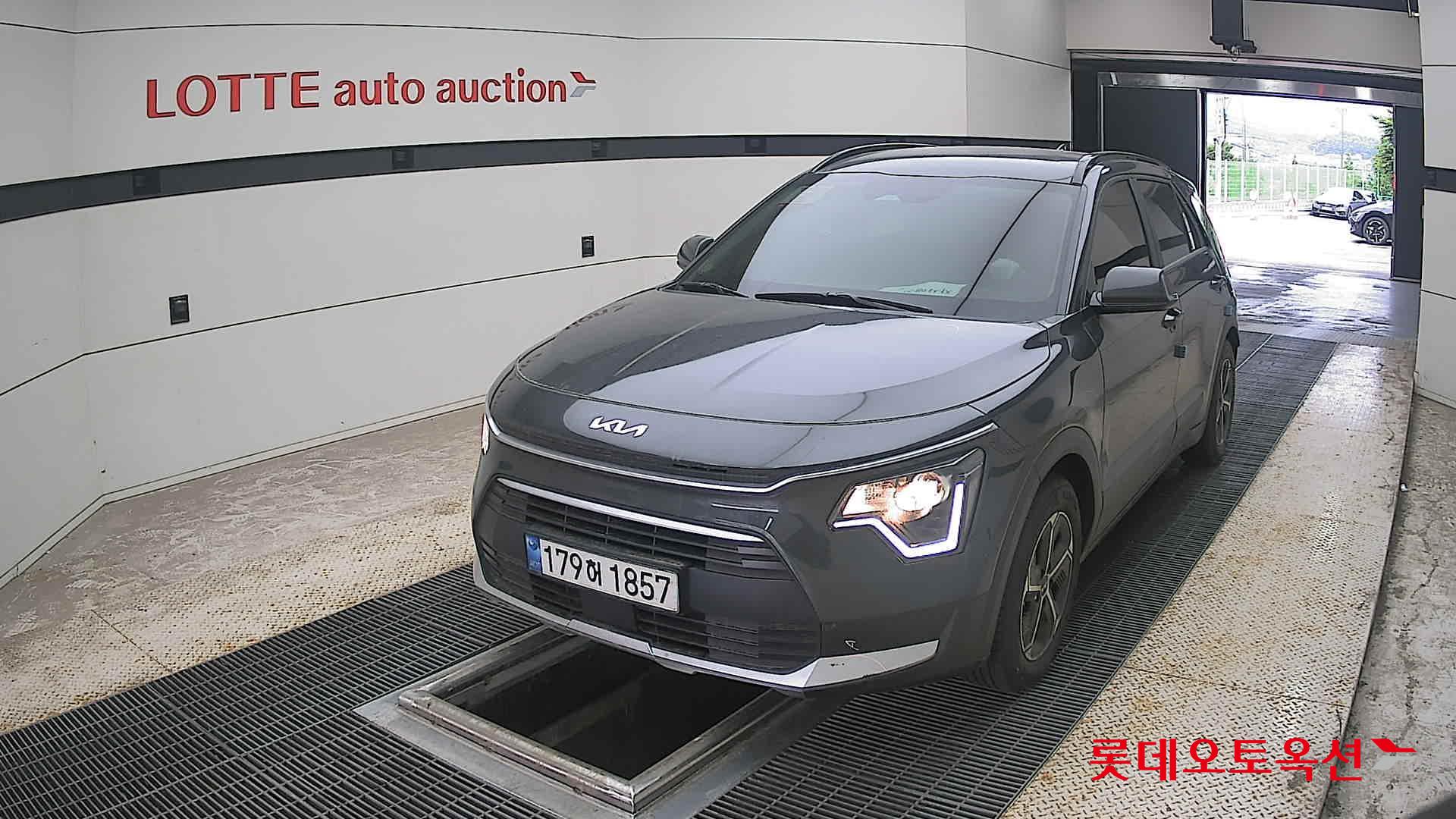 2024 - kia niro