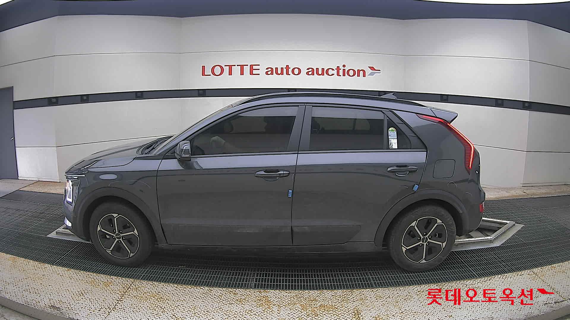 2024 - kia niro