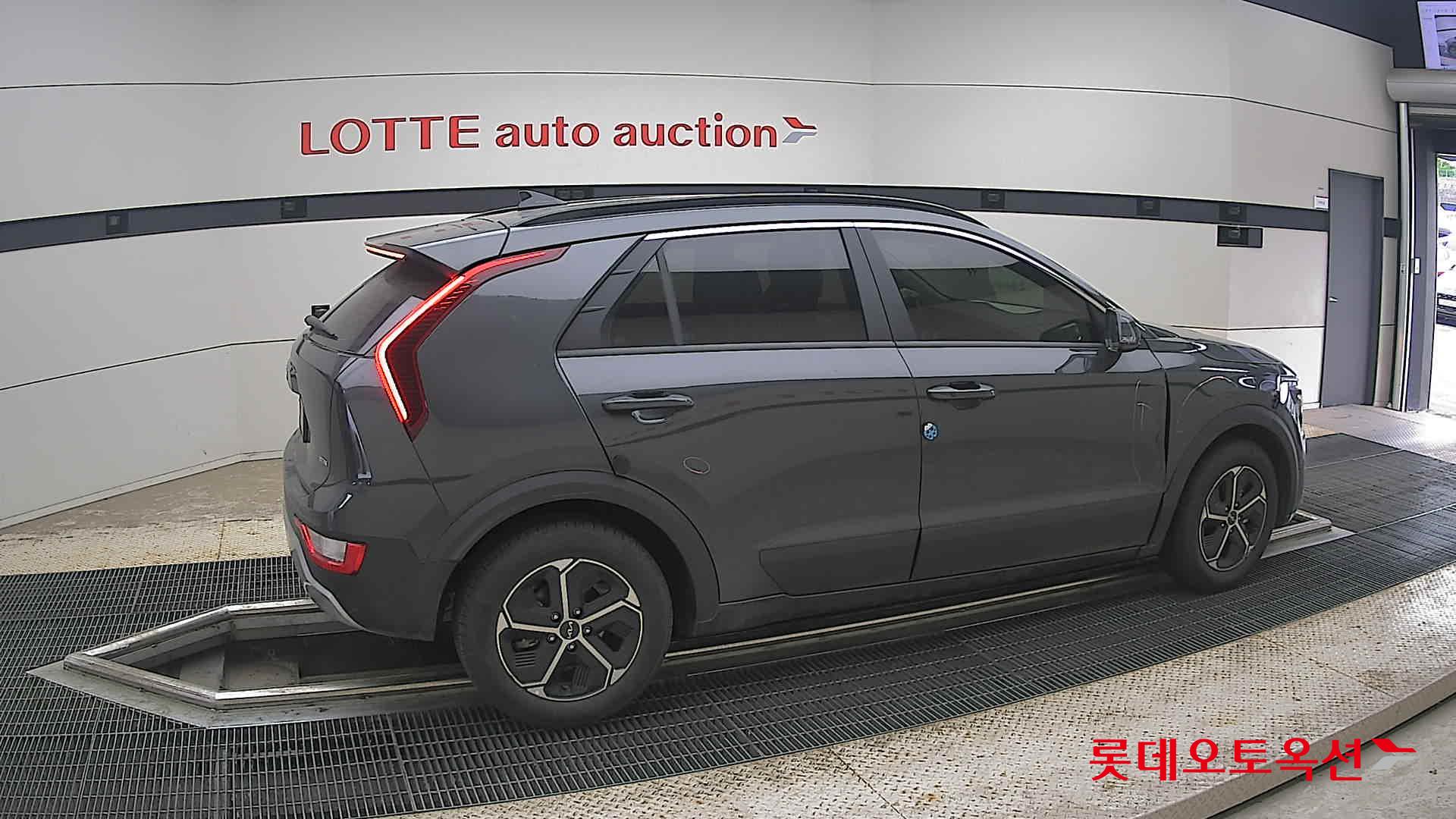 2024 - kia niro