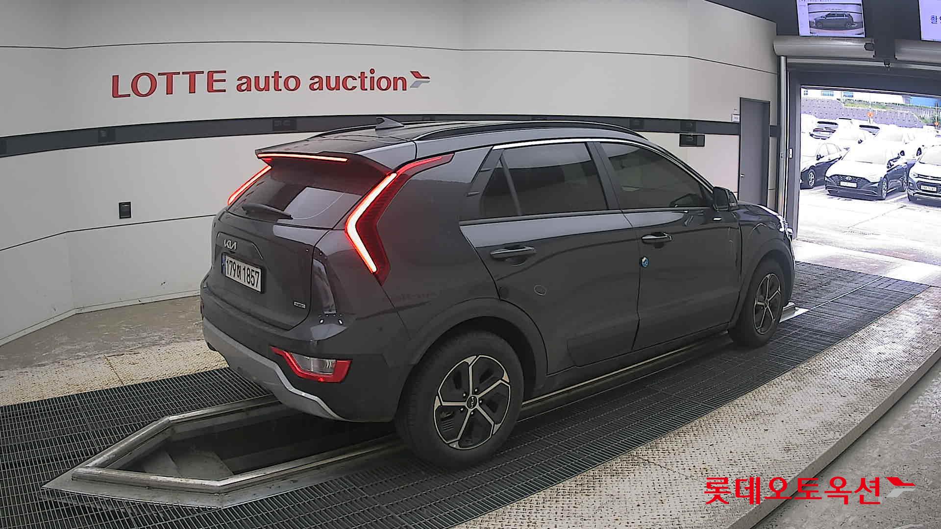 2024 - kia niro