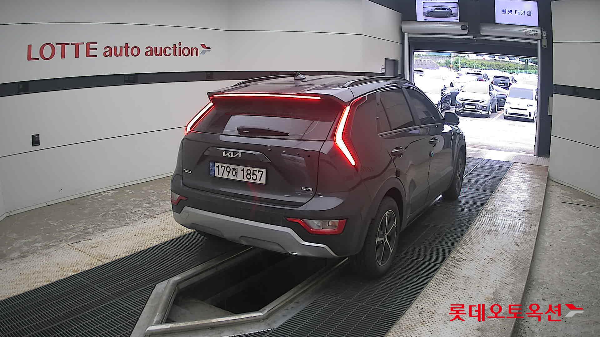 2024 - kia niro