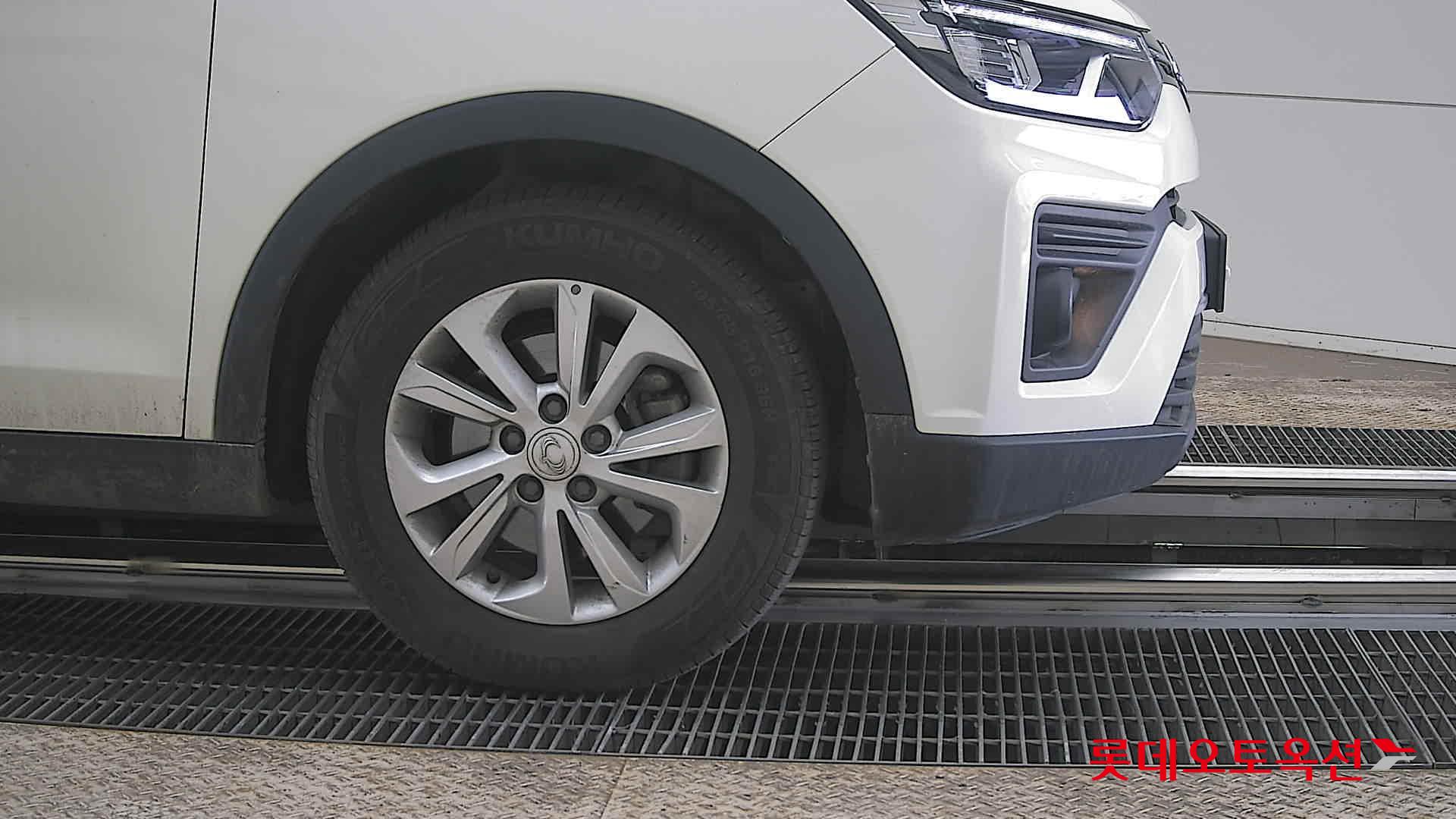 سانغ يونغ تيفولي