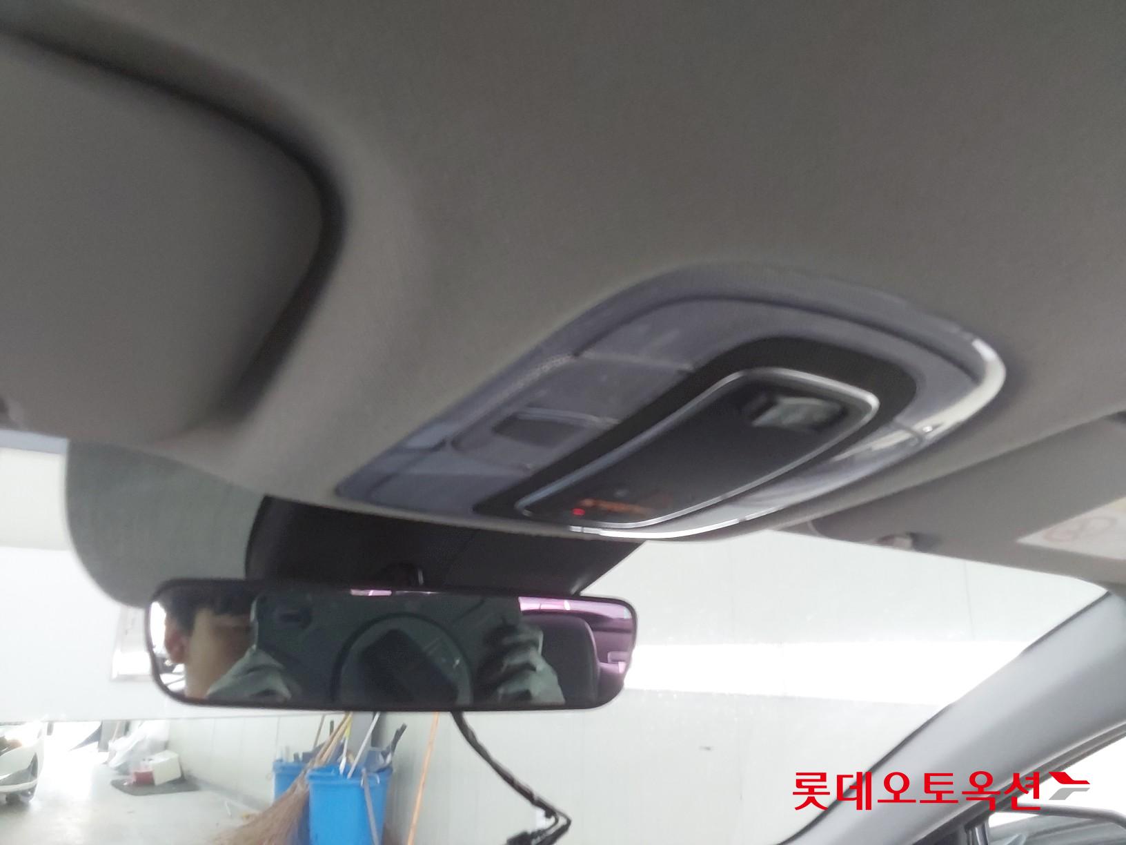 2021 - Hyundai AVANTE