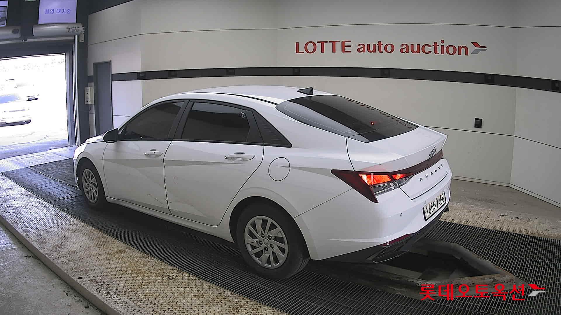 هيونداي إلانترا 2022 - صورة 15