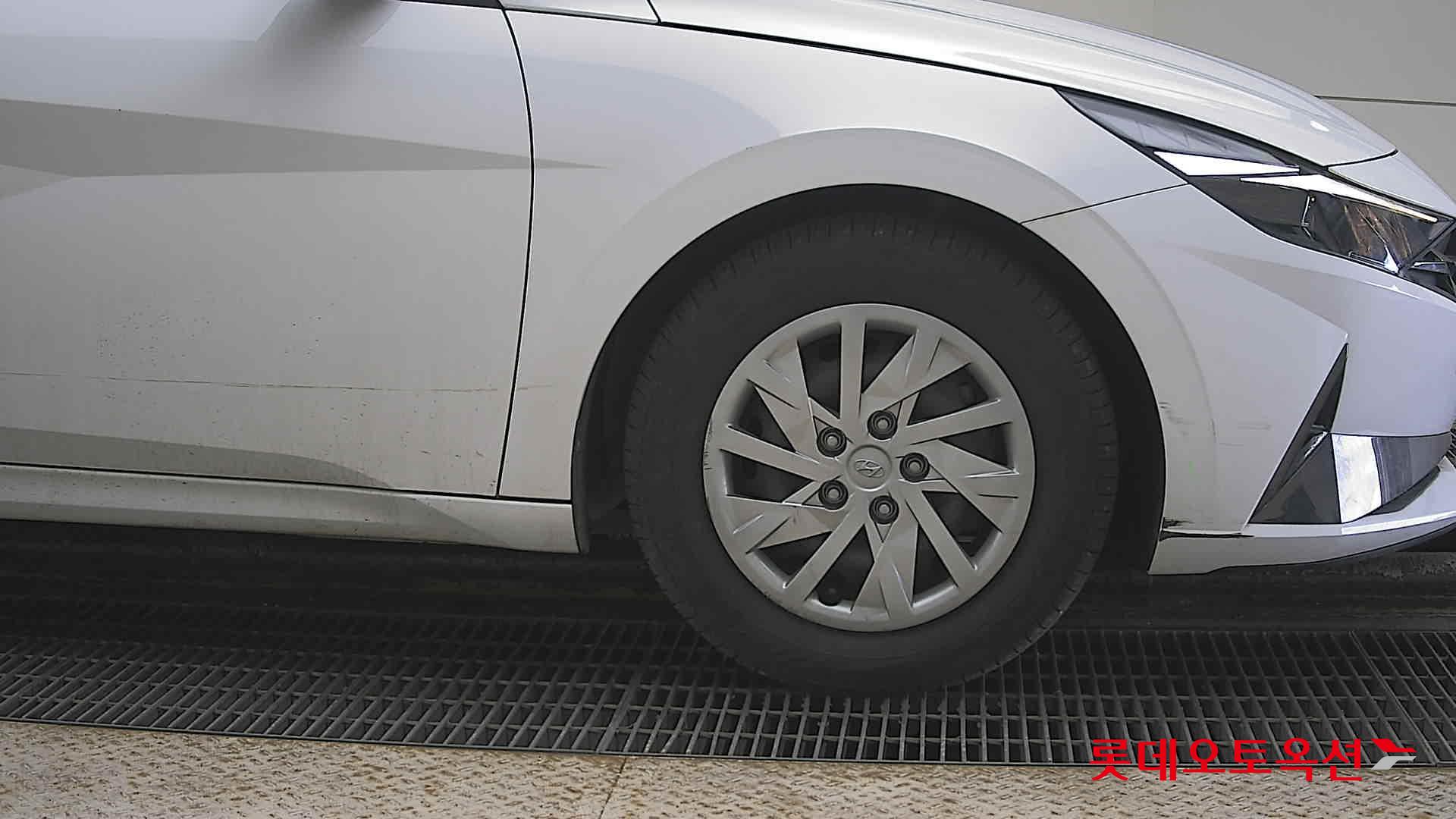 هيونداي إلانترا 2022 - صورة 27