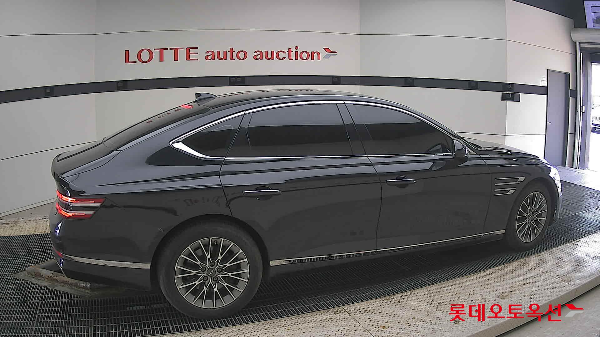 Genesis G80 2021 - Image 20