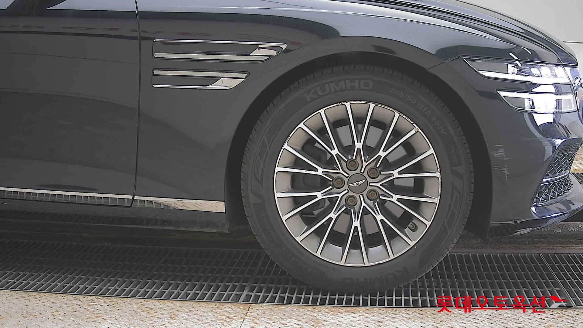 Genesis G80 2021 - Image 27