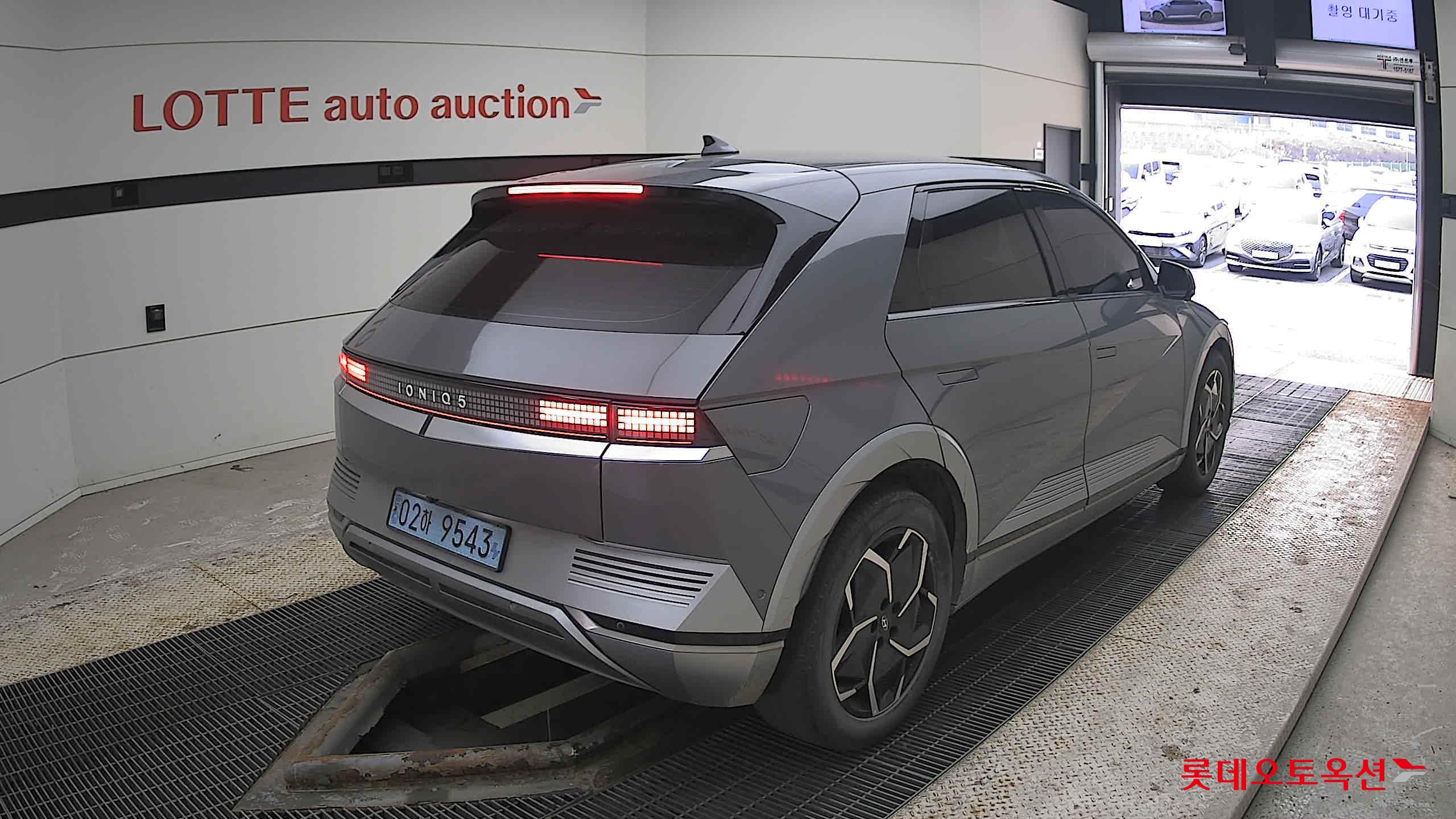 هيونداي أيونيك 5 2022 - صورة 5