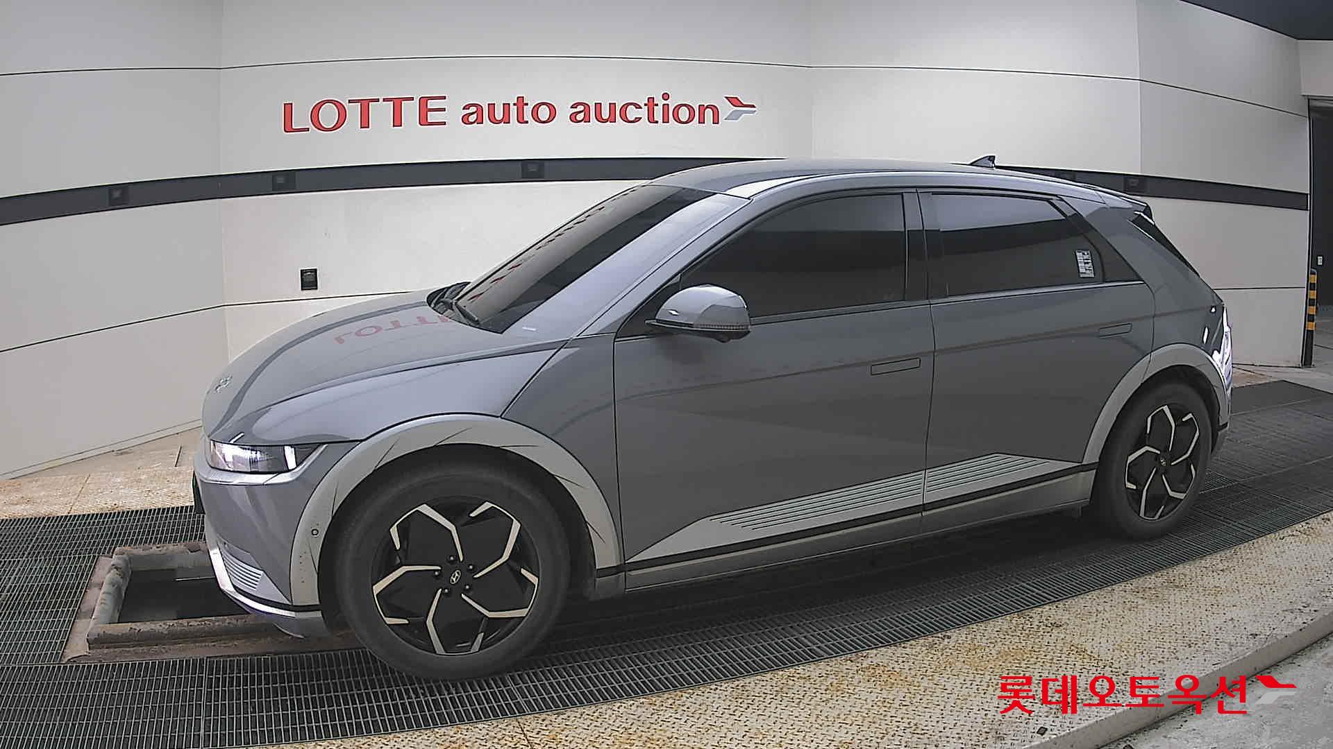 هيونداي أيونيك 5 2022 - صورة 12