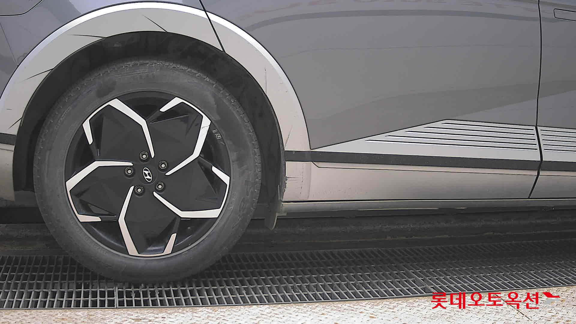 هيونداي أيونيك 5 2022 - صورة 28