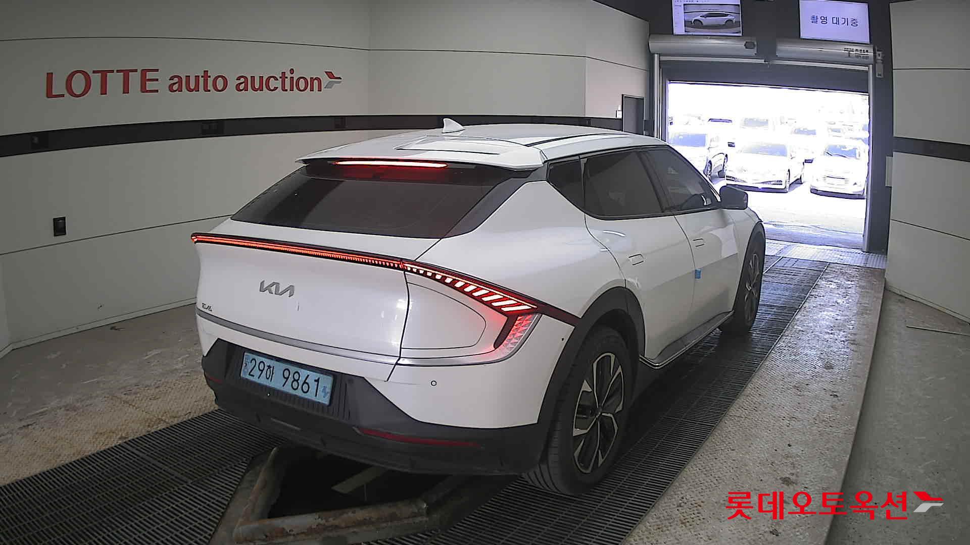 기아자동차 EV6 2022 - 이미지 18