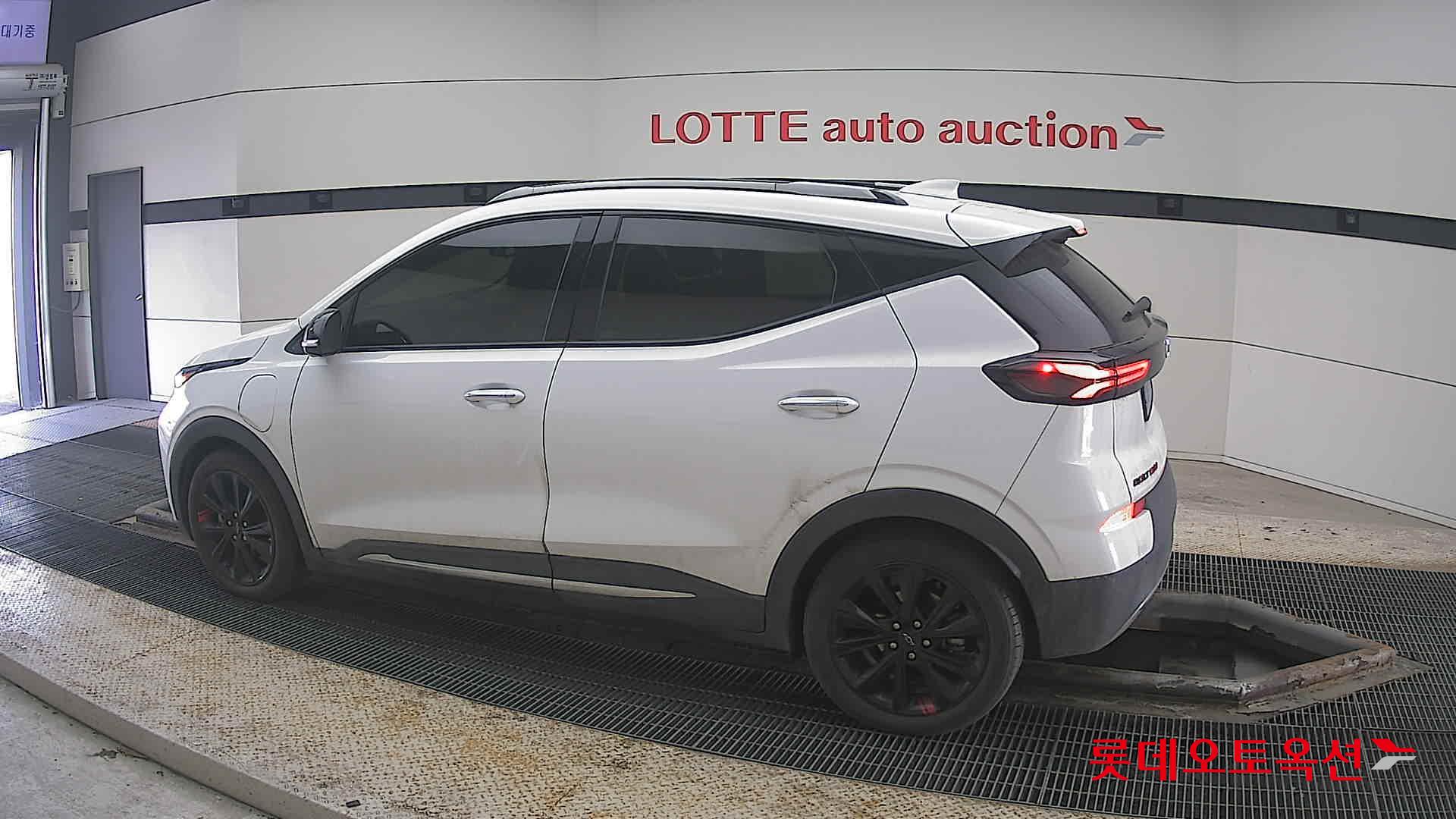한국지엠 볼트 2023 - 이미지 14