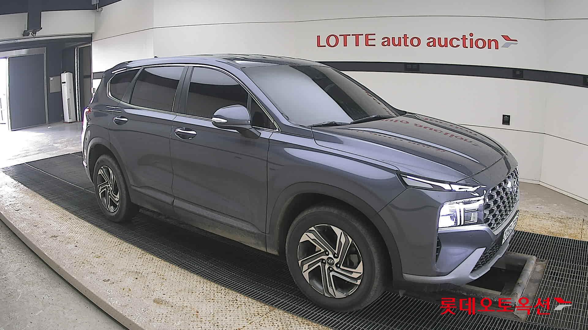 Hyundai Santa Fe 2021 - Image 23