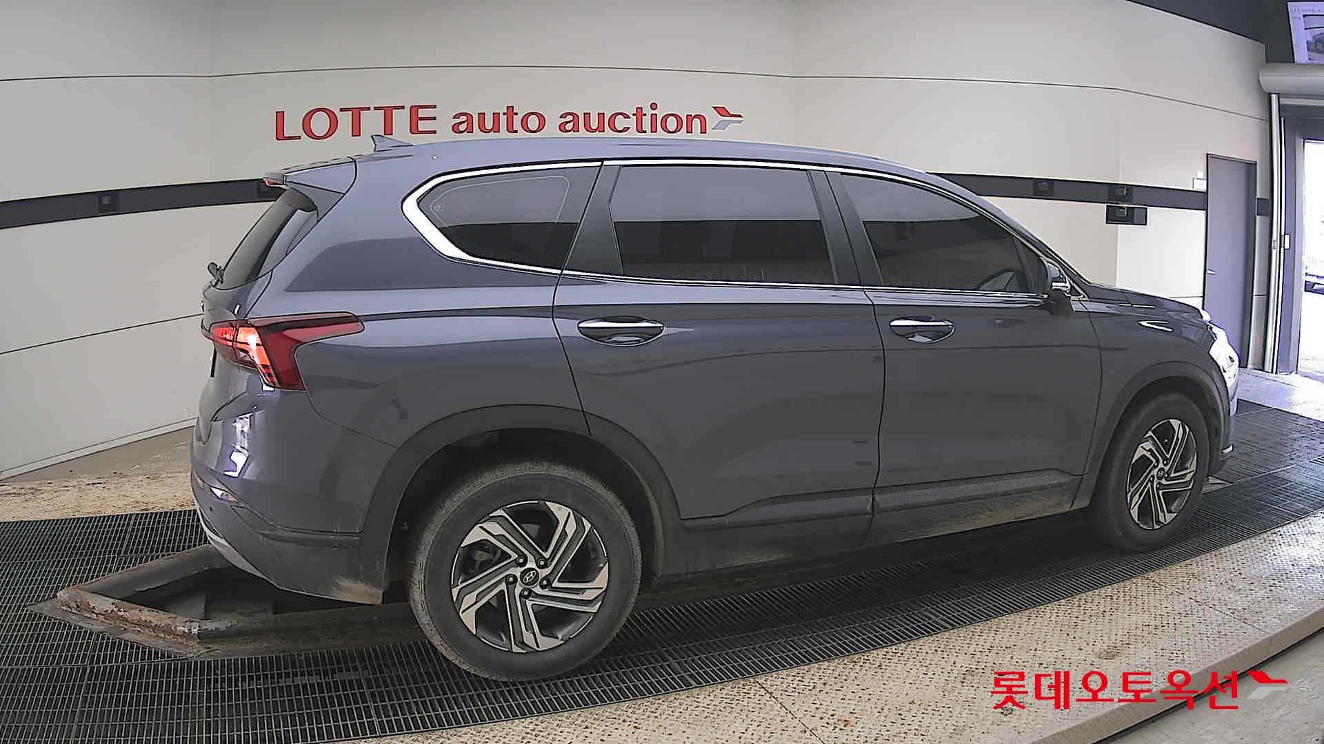 Hyundai Santa Fe 2021 - Image 20