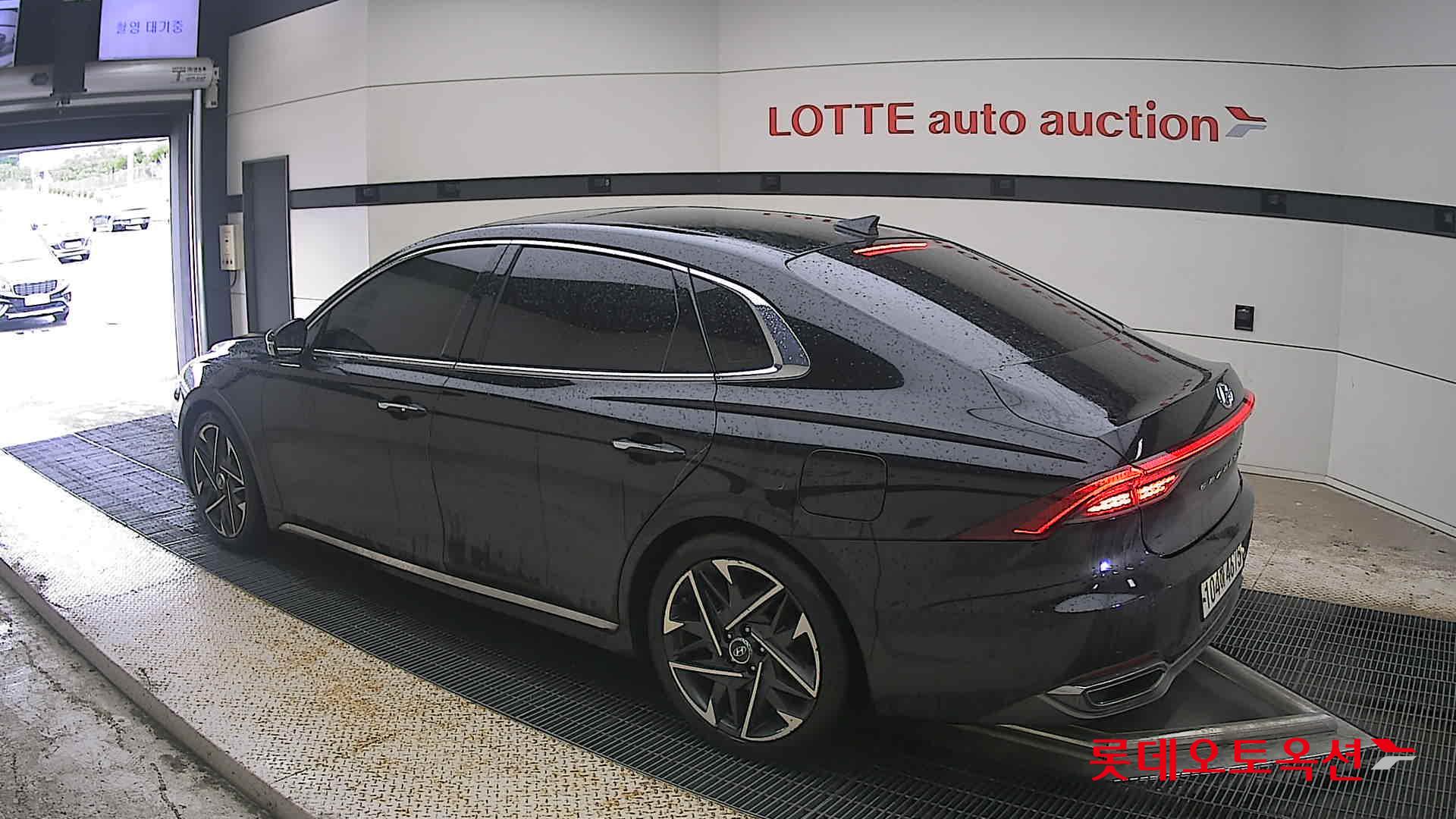 2020 - hyundai grandeur