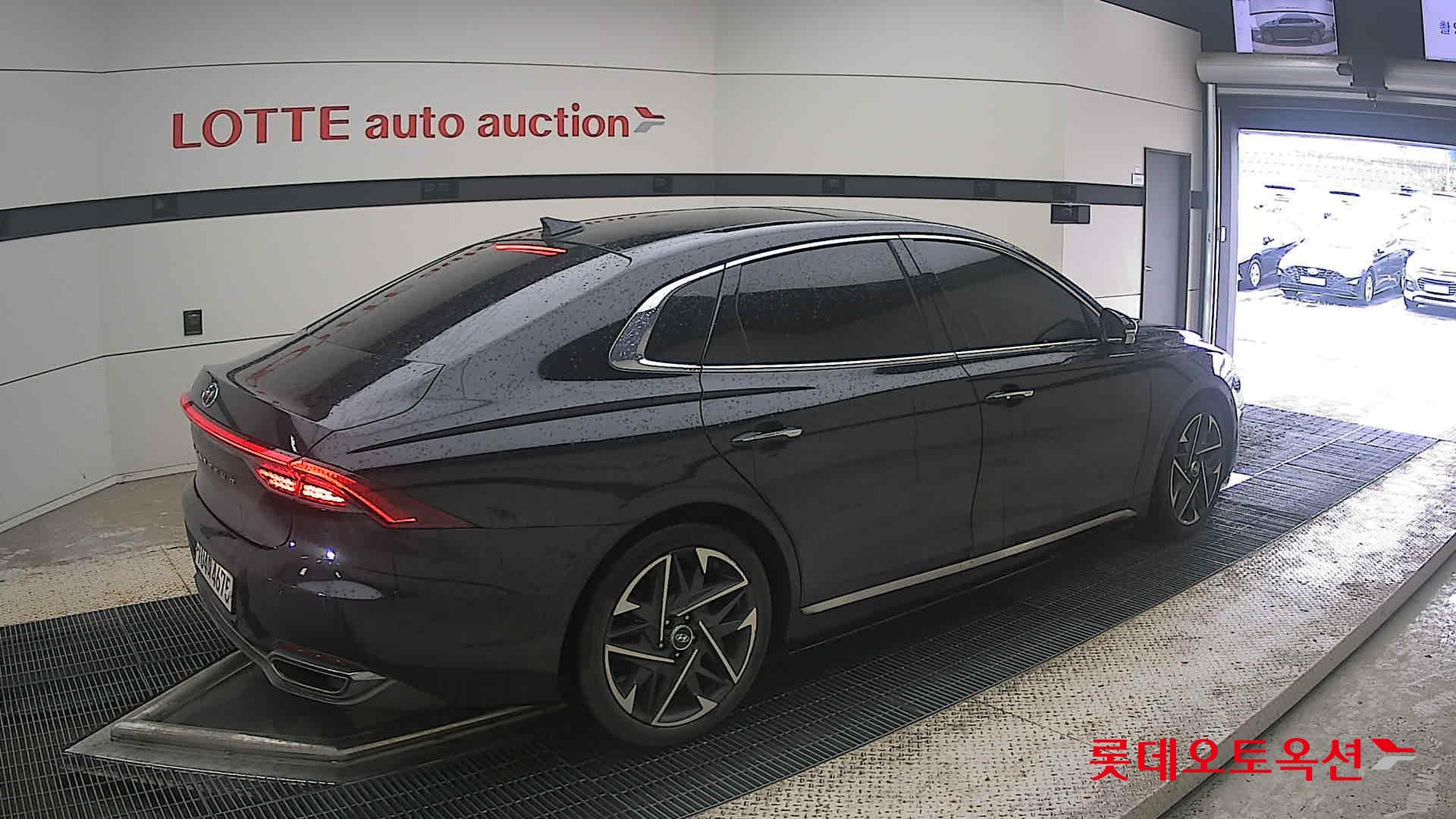 2020 - hyundai grandeur