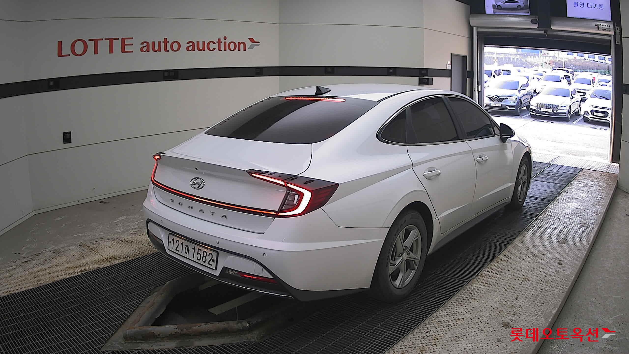 Hyundai Sonata 2021 - Image 5