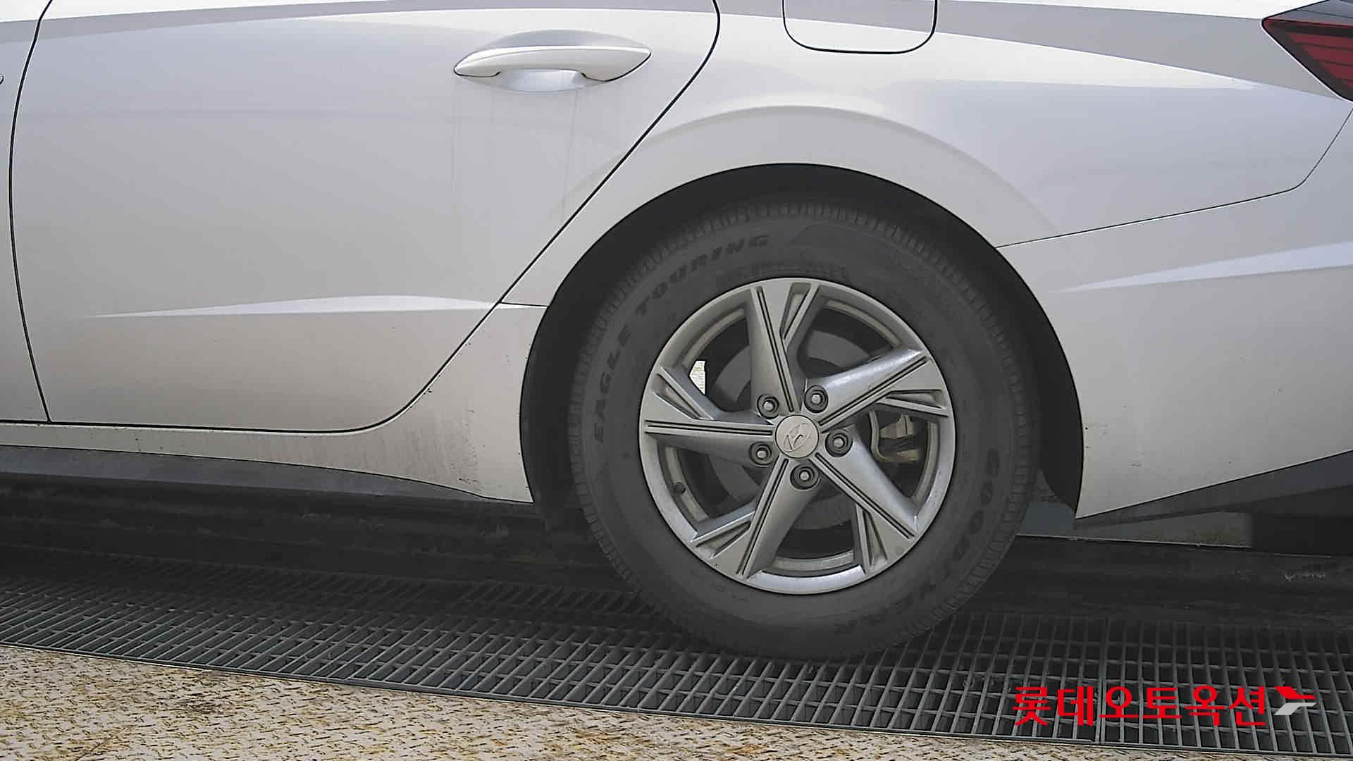 Hyundai Sonata 2021 - Image 26