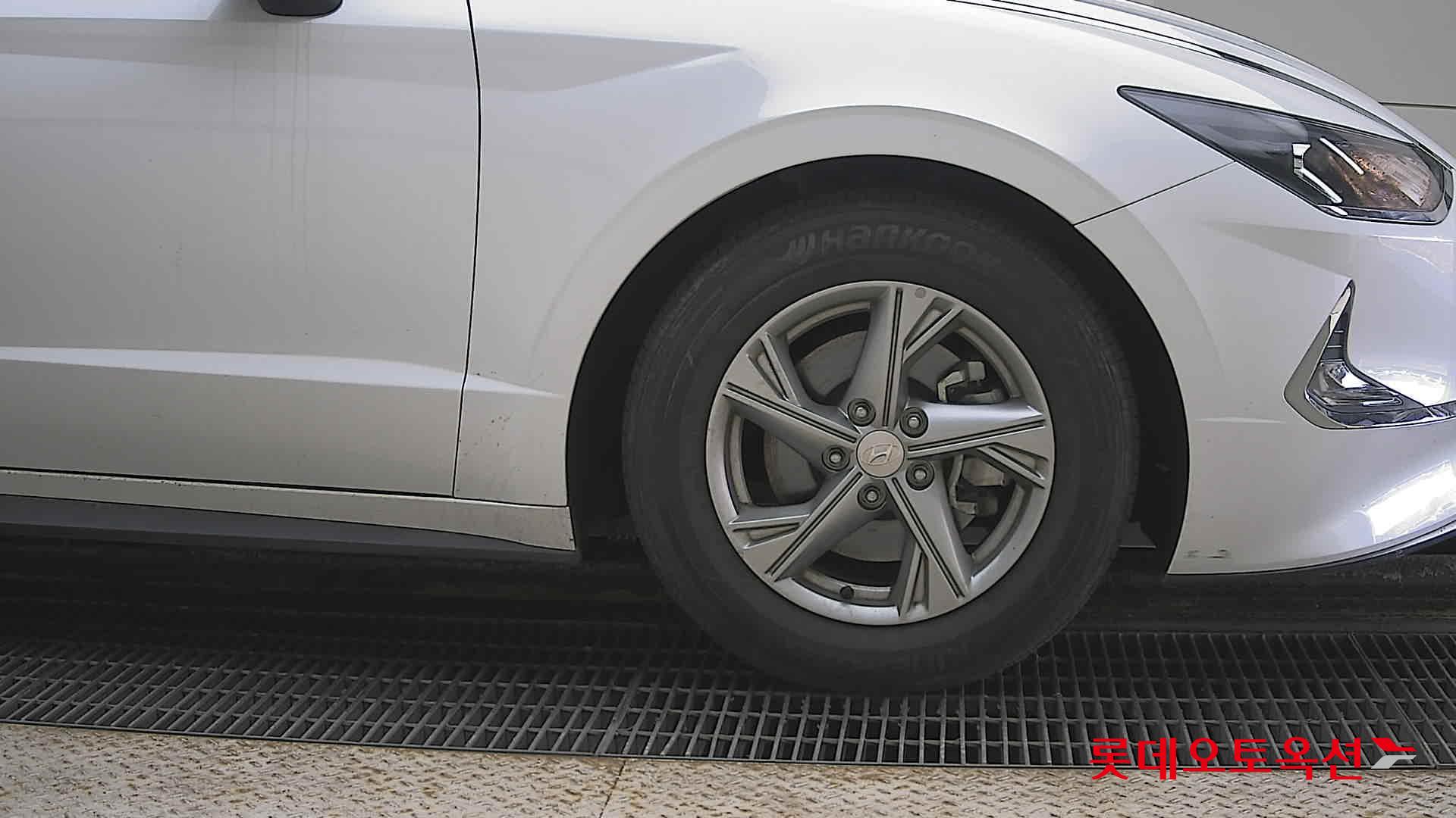 Hyundai Sonata 2021 - Image 27