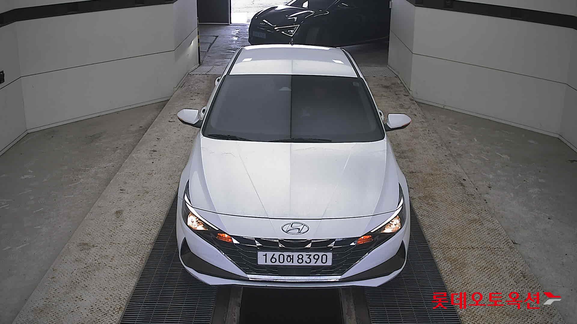 هيونداي إلانترا