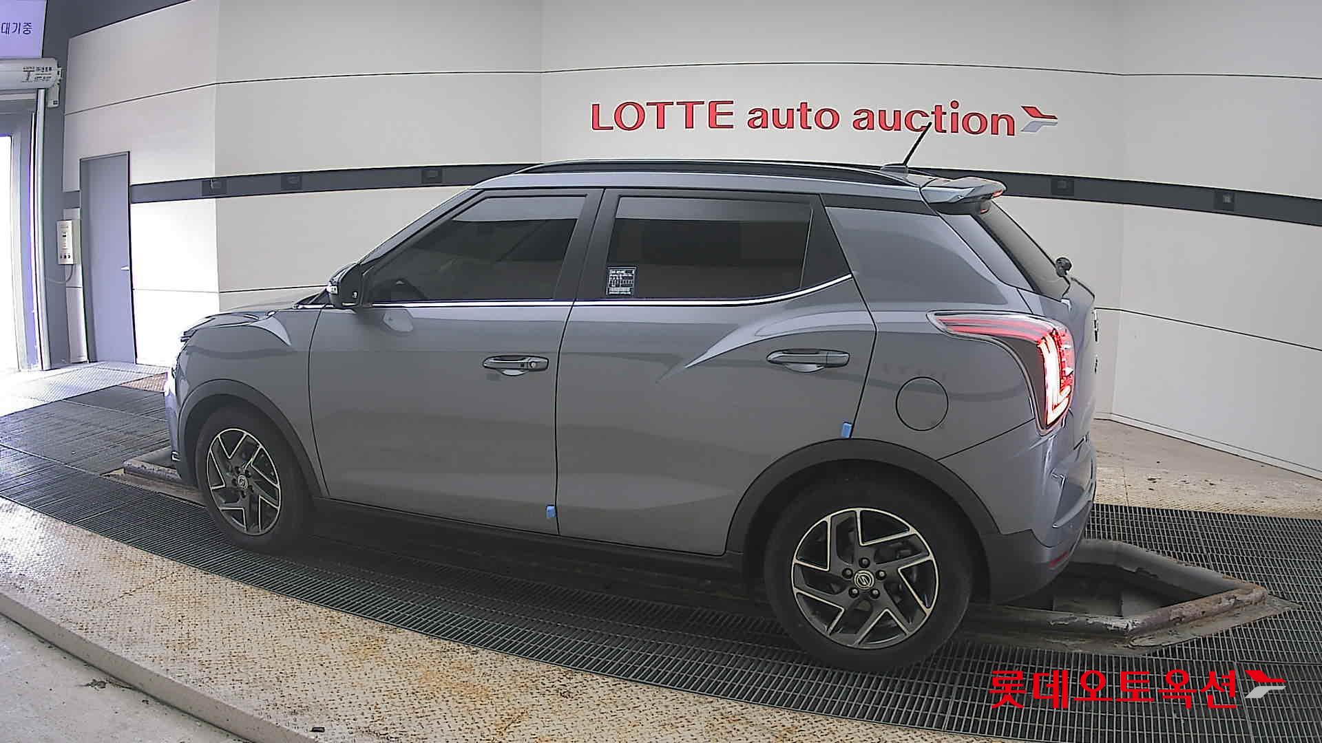 KG Mobility Tivoli 2022 - Image 14