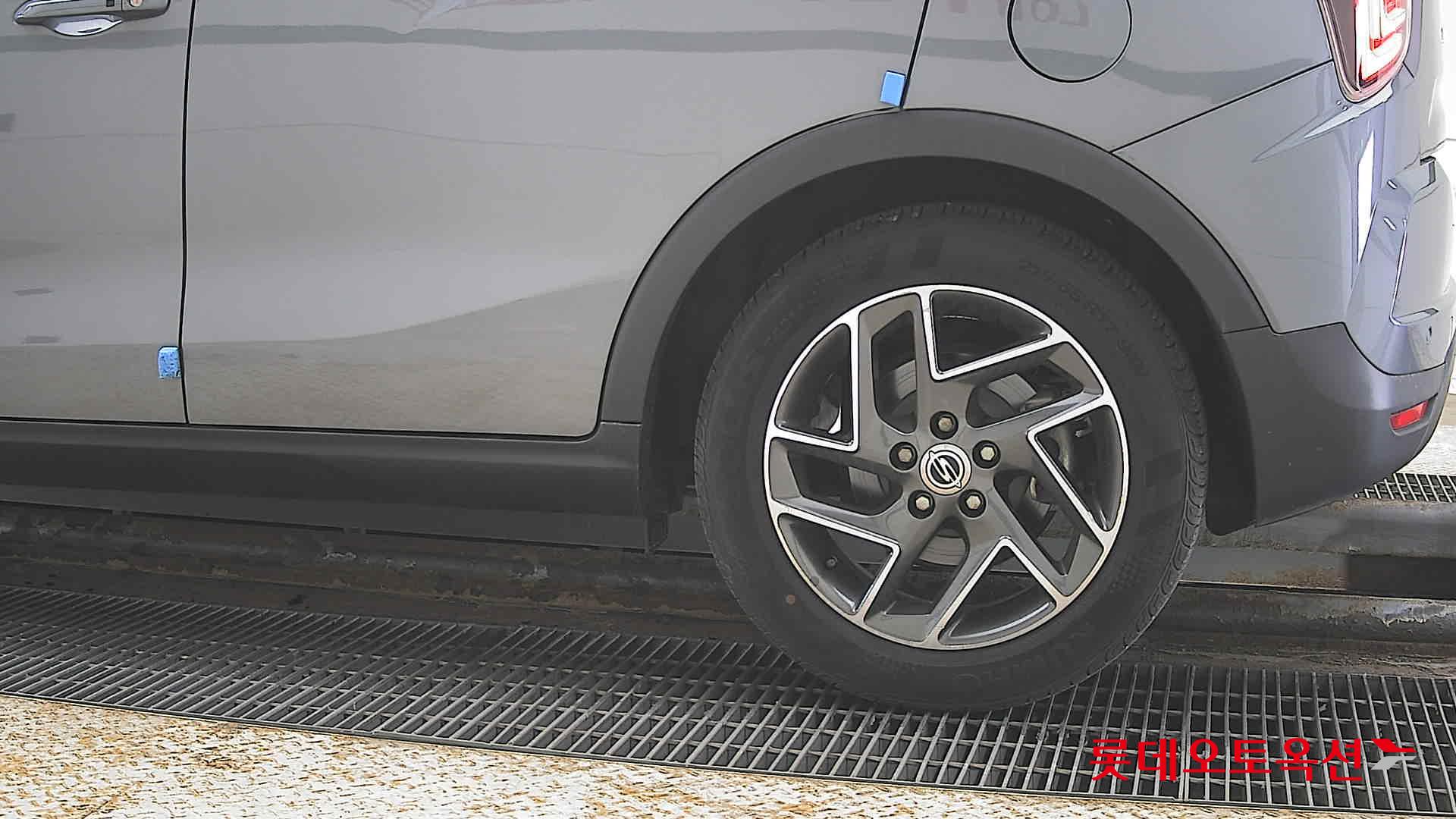 KG Mobility Tivoli 2022 - Image 26