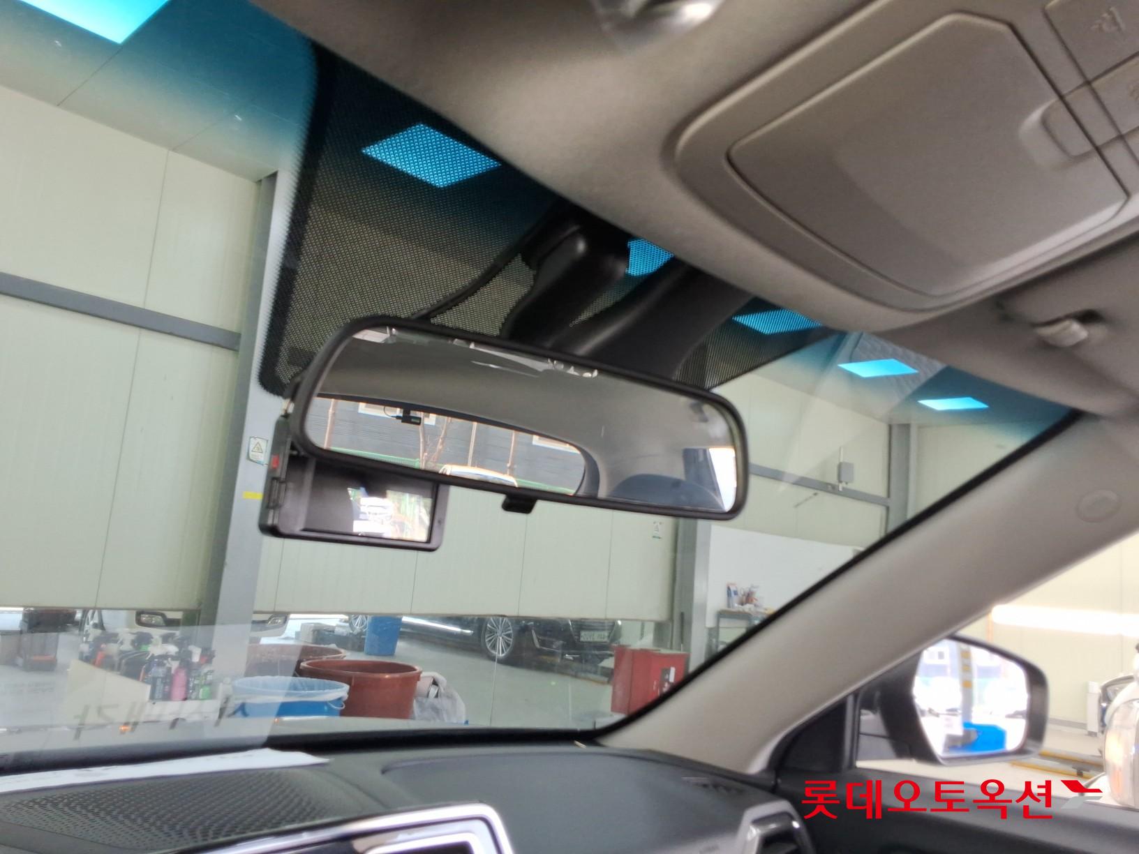 KG Mobility Tivoli 2022 - Image 33