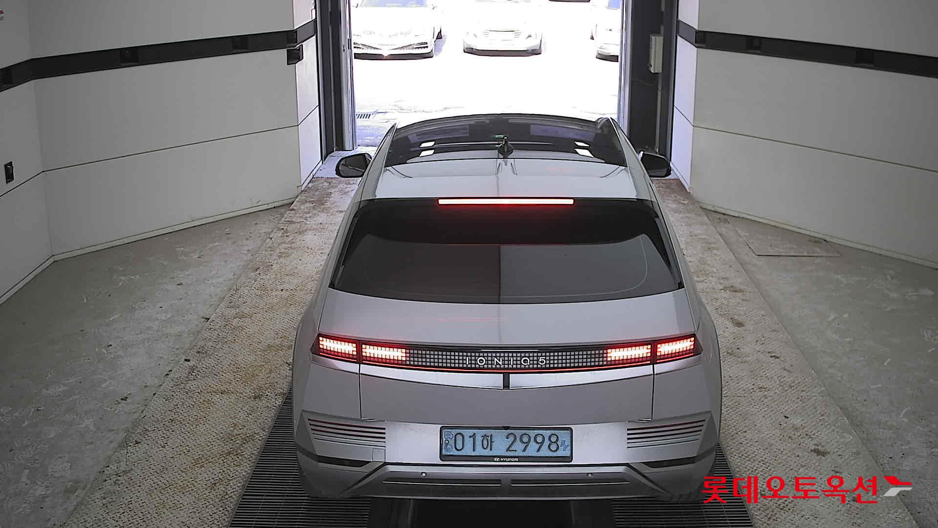 Hyundai Ioniq 5 2022 - Image 17