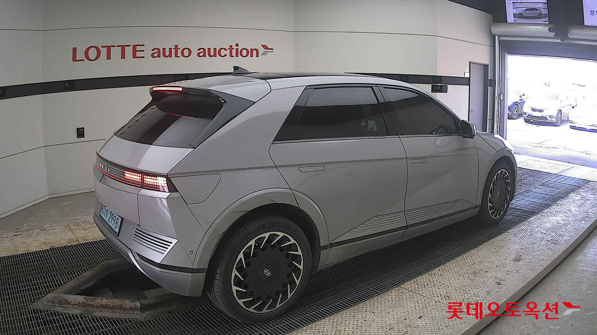 Hyundai Ioniq 5 2022 - Image 19