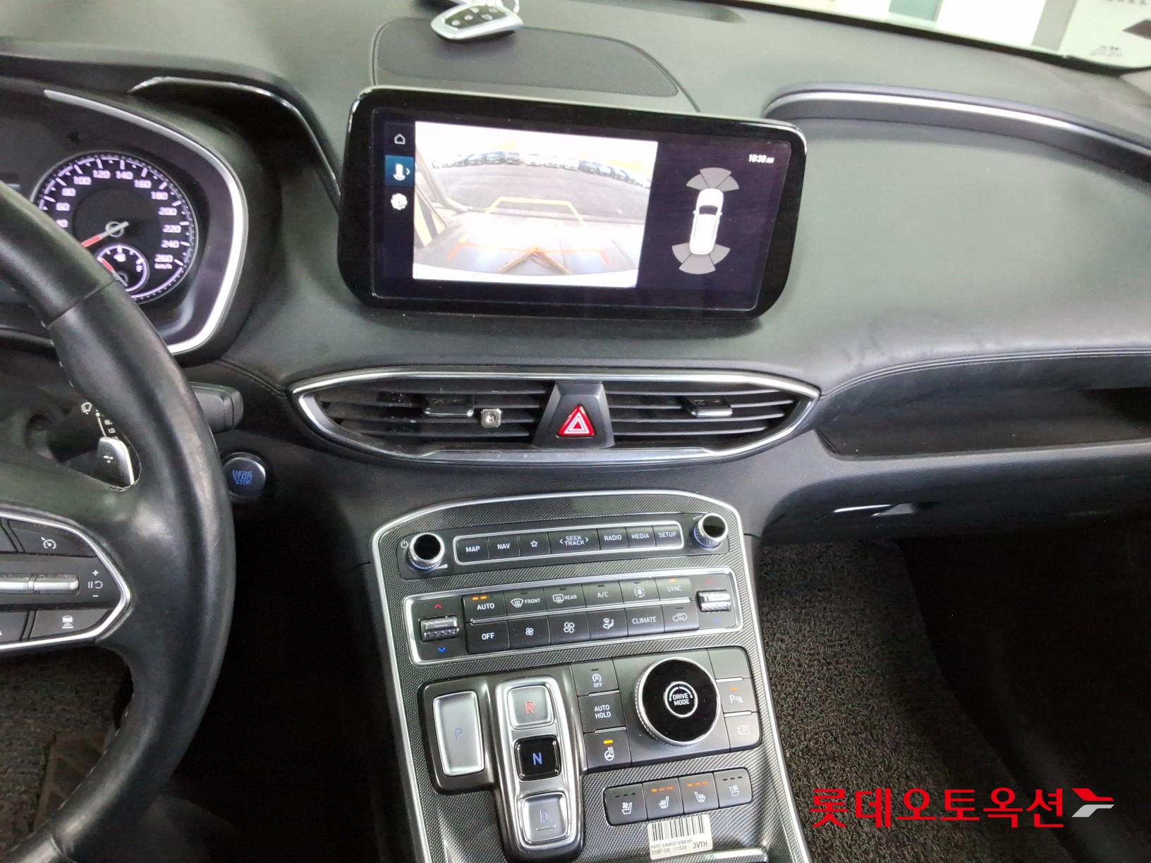 2021 - Hyundai SANTAFE