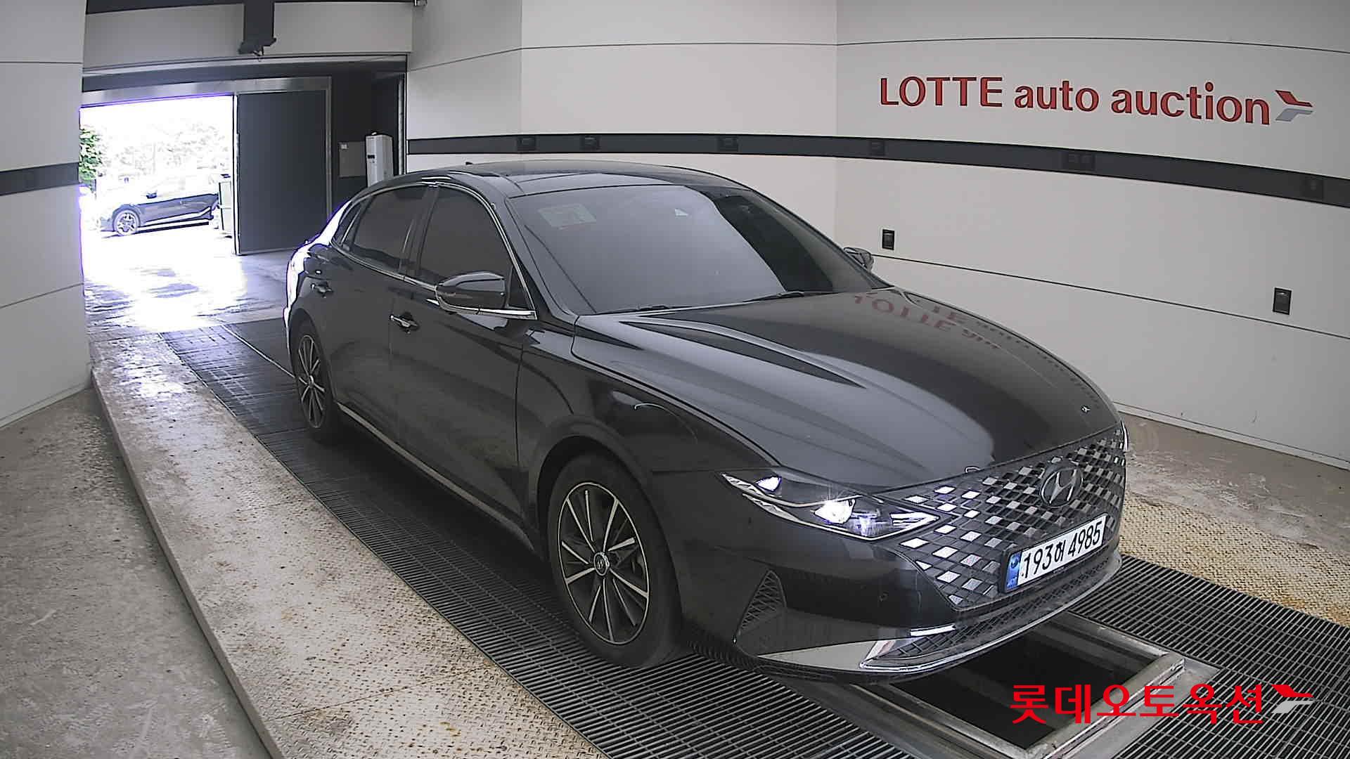 2022 - hyundai grandeur