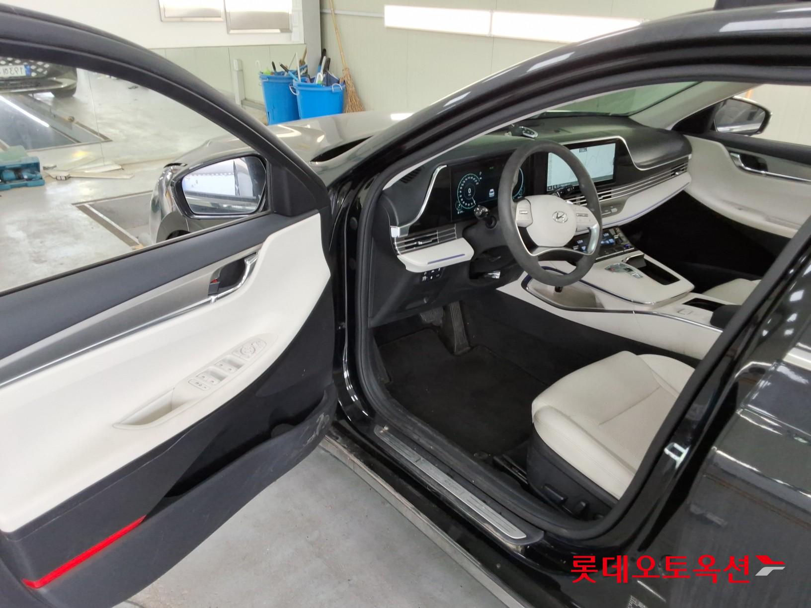 2022 - hyundai grandeur
