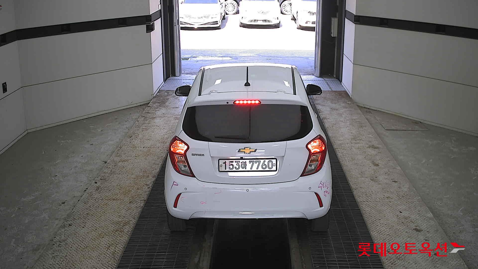 جنرال موتورز كوريا سبارك 2021 - صورة 17