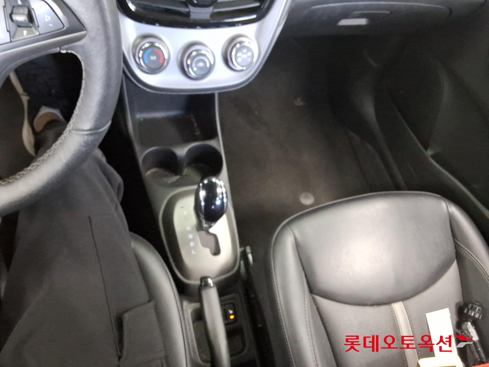 جنرال موتورز كوريا سبارك 2021 - صورة 33