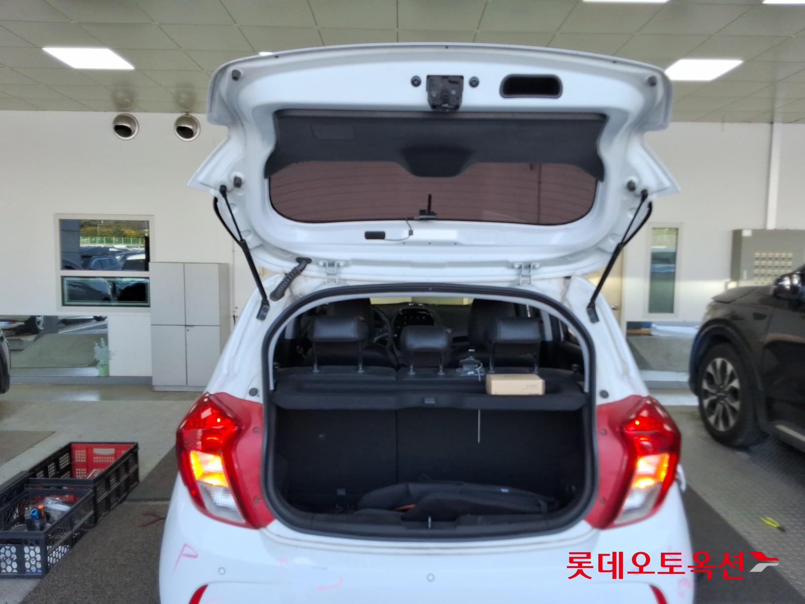 جنرال موتورز كوريا سبارك 2021 - صورة 9