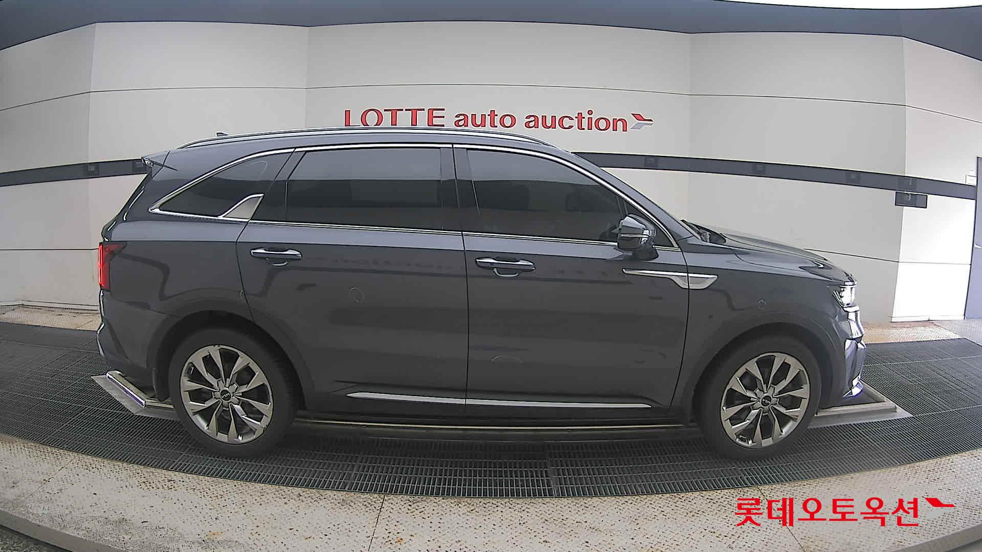 2023 - kia sorento