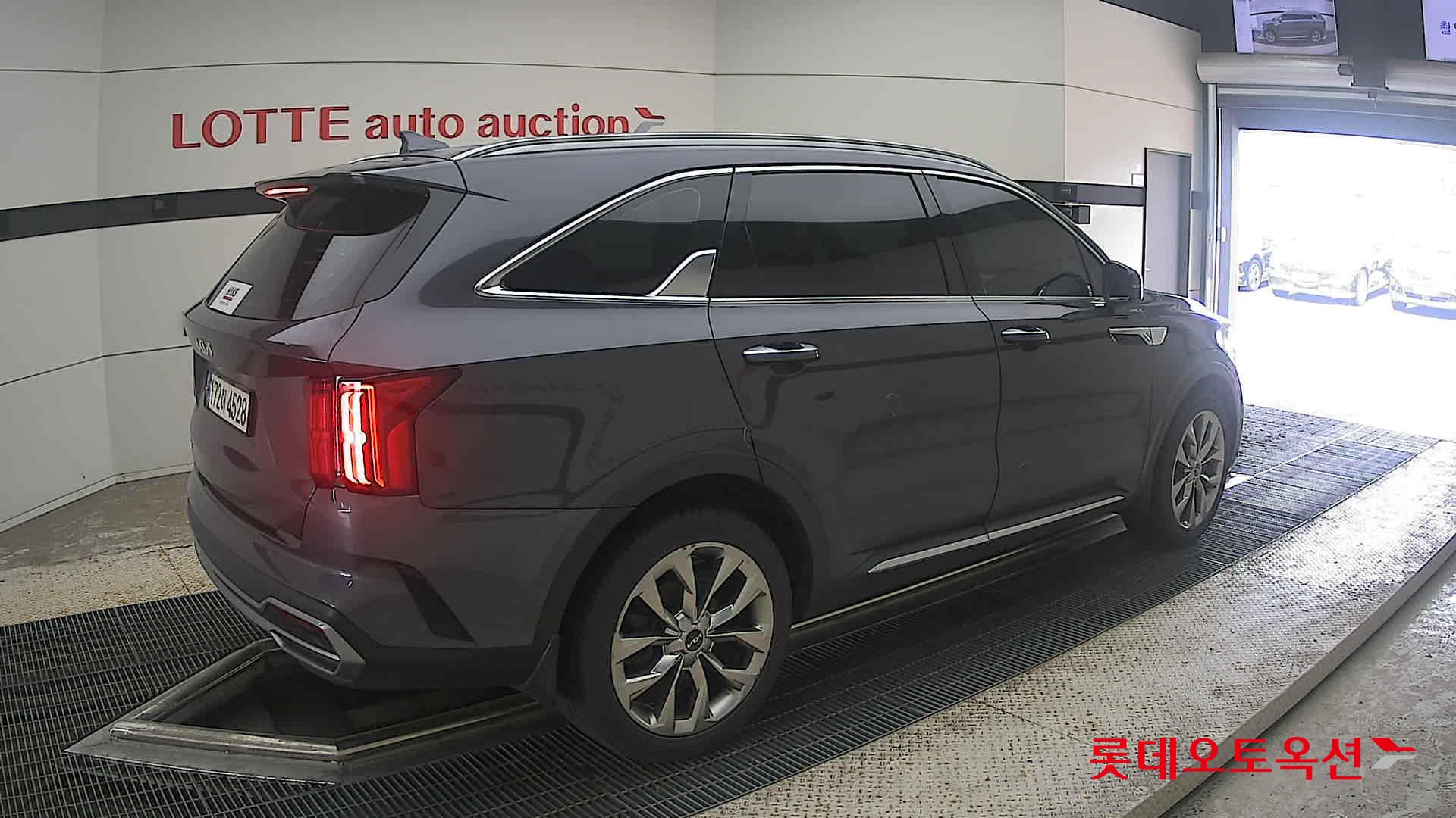 2023 - kia sorento