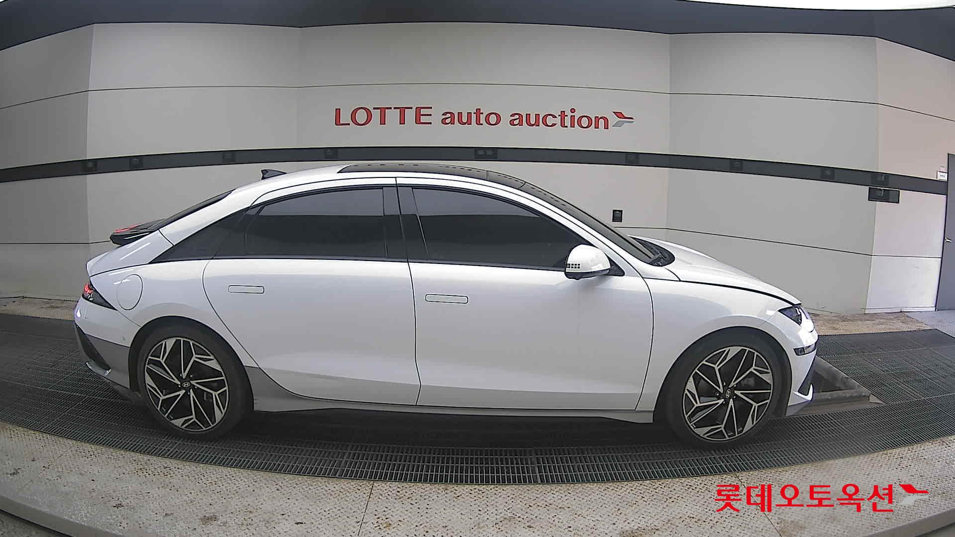 Hyundai Ioniq 6 2023 - Image 21