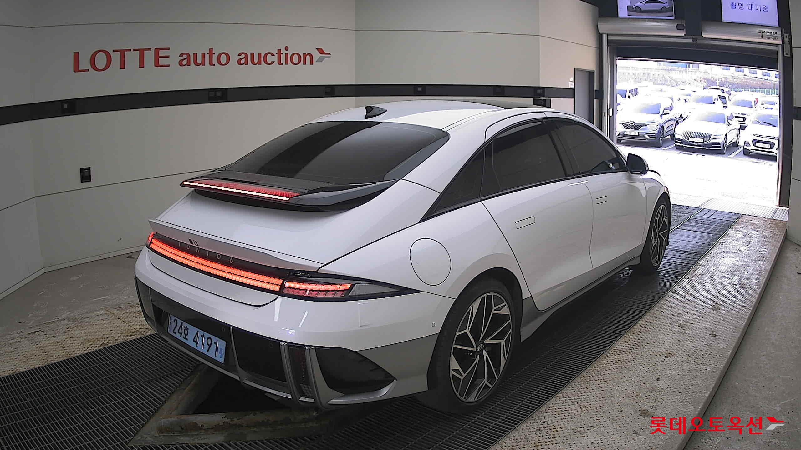 Hyundai Ioniq 6 2023 - Image 5