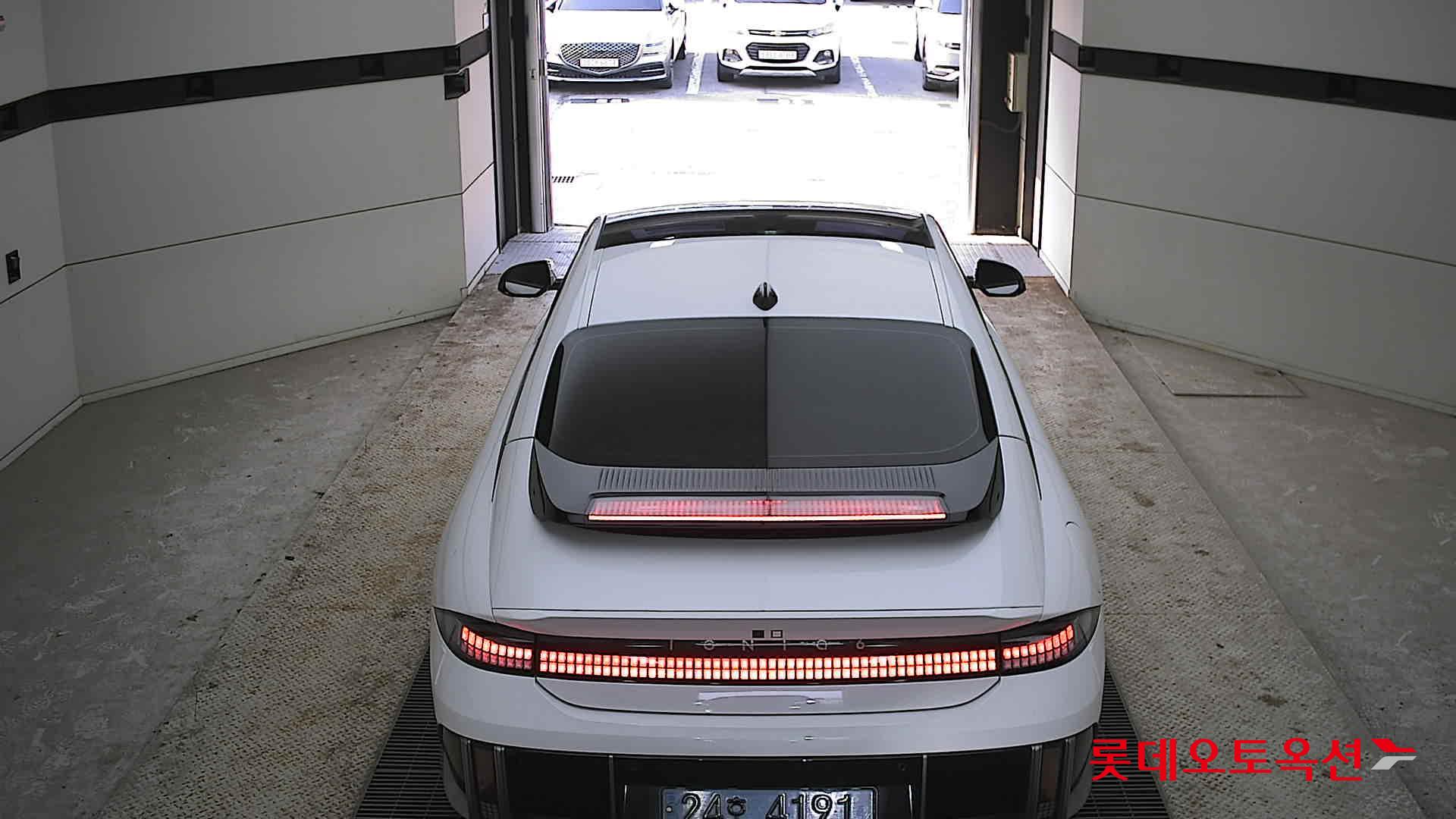 Hyundai Ioniq 6 2023 - Image 17