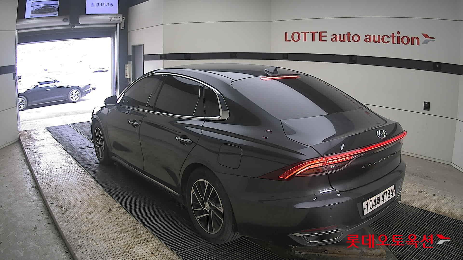 هيونداي جرانجر 2020 - صورة 4