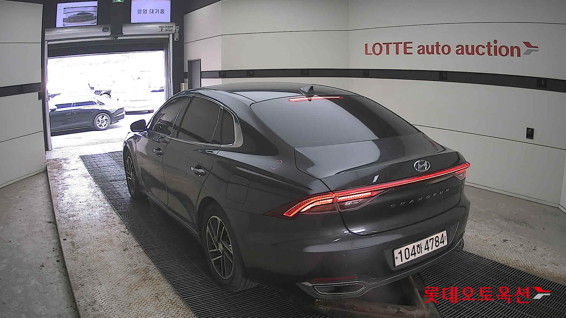 هيونداي جرانجر 2020 - صورة 16