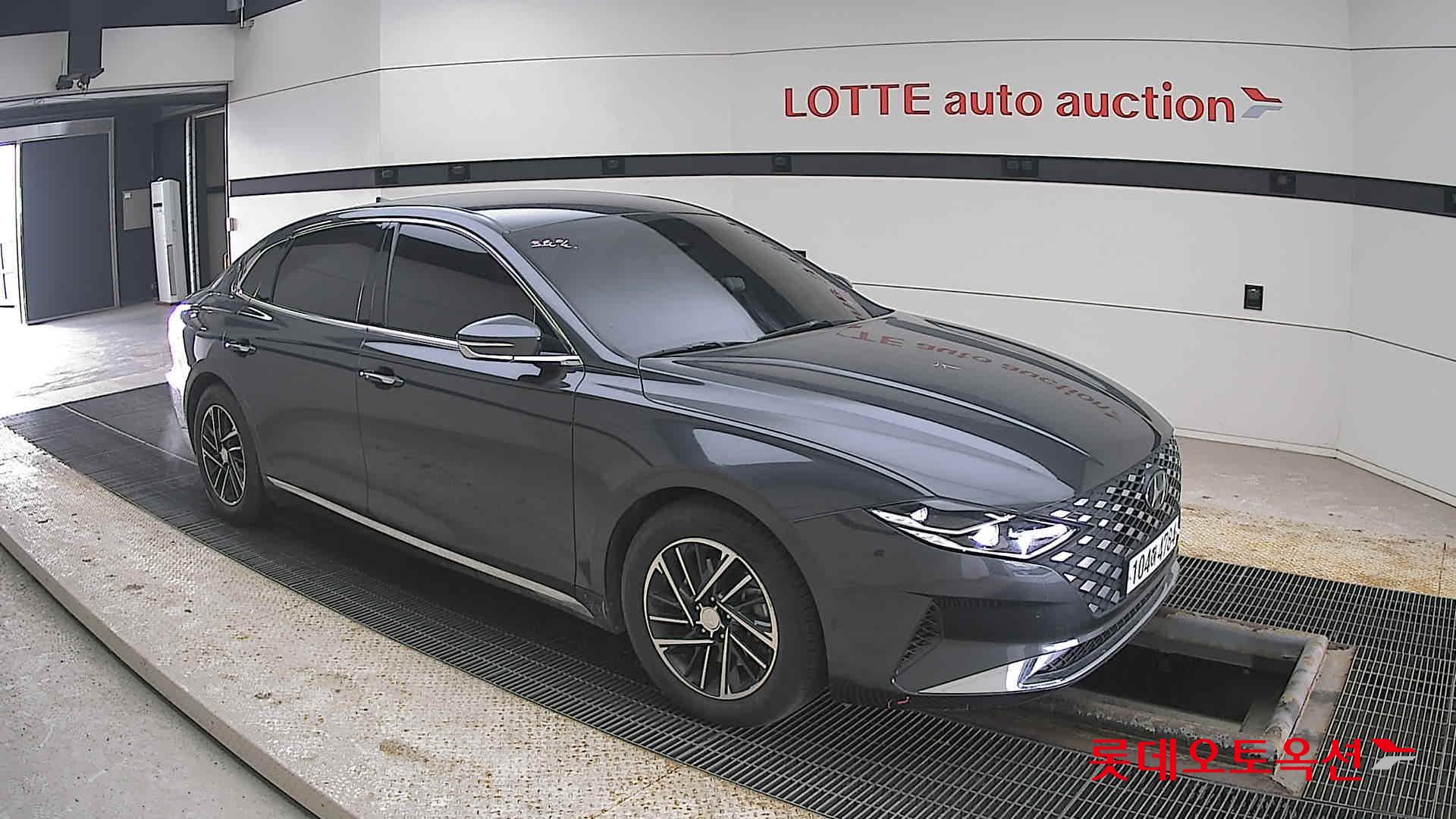 هيونداي جرانجر 2020 - صورة 23