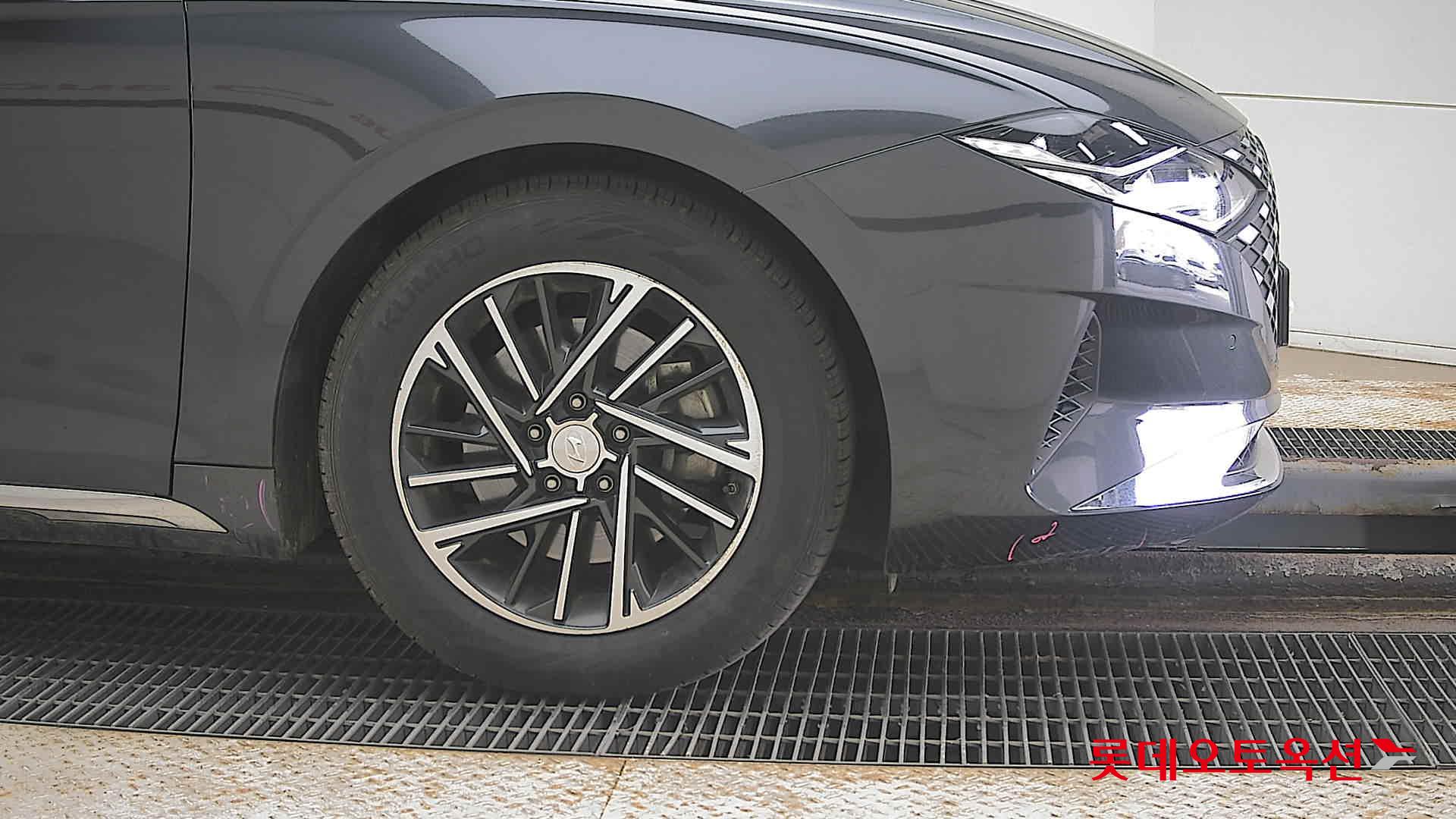 هيونداي جرانجر 2020 - صورة 27